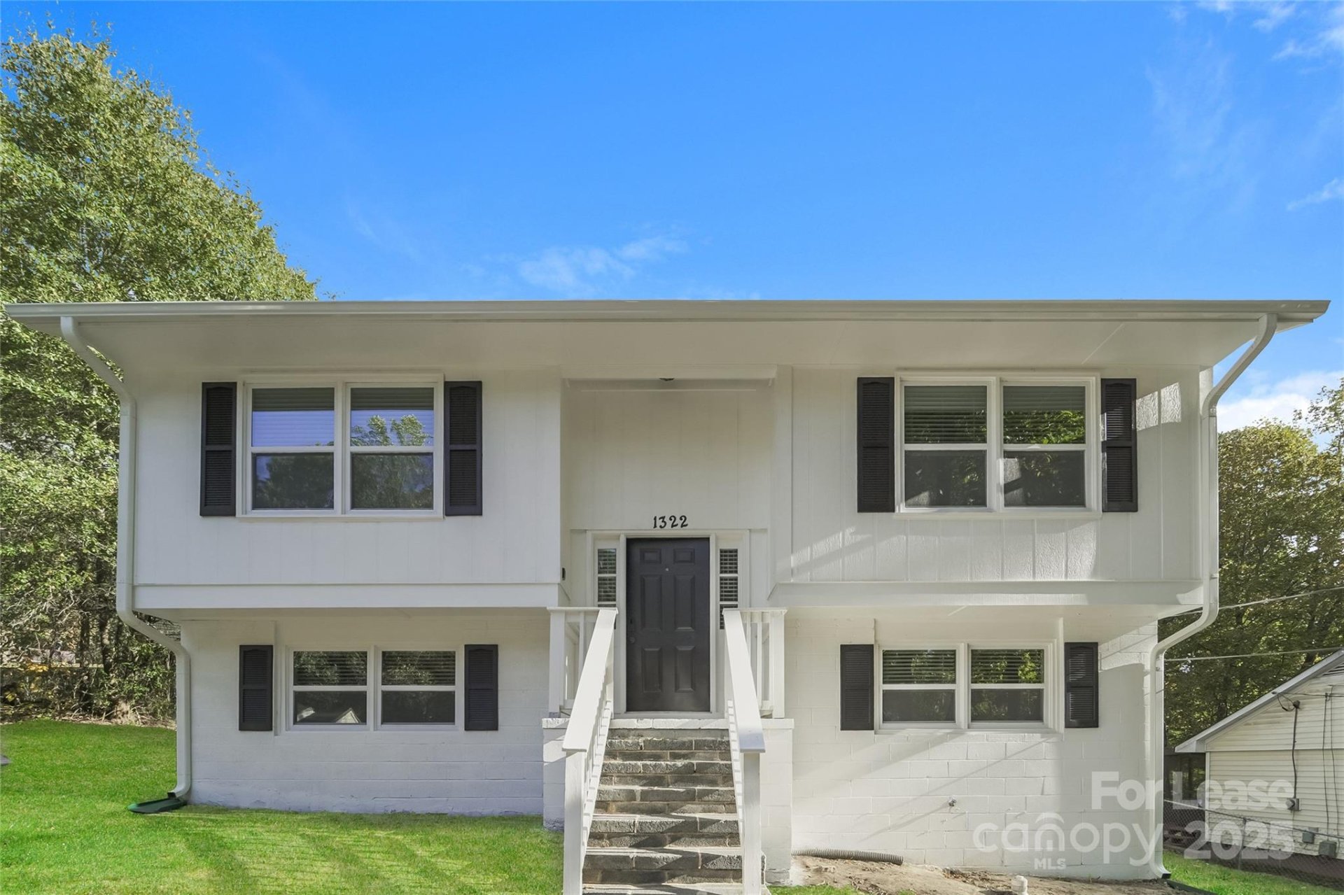 Property image 1 at 1322 Green Circle Drive, Gastonia, NC 28054