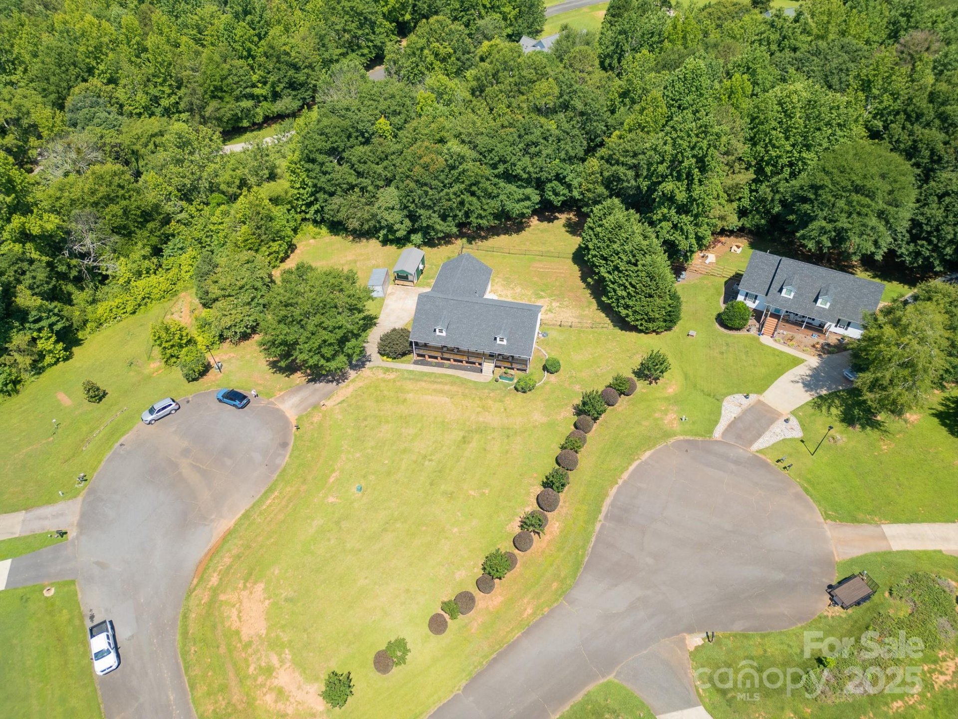 Property image 3 at 814 Carved Oak Court, York, SC 29745