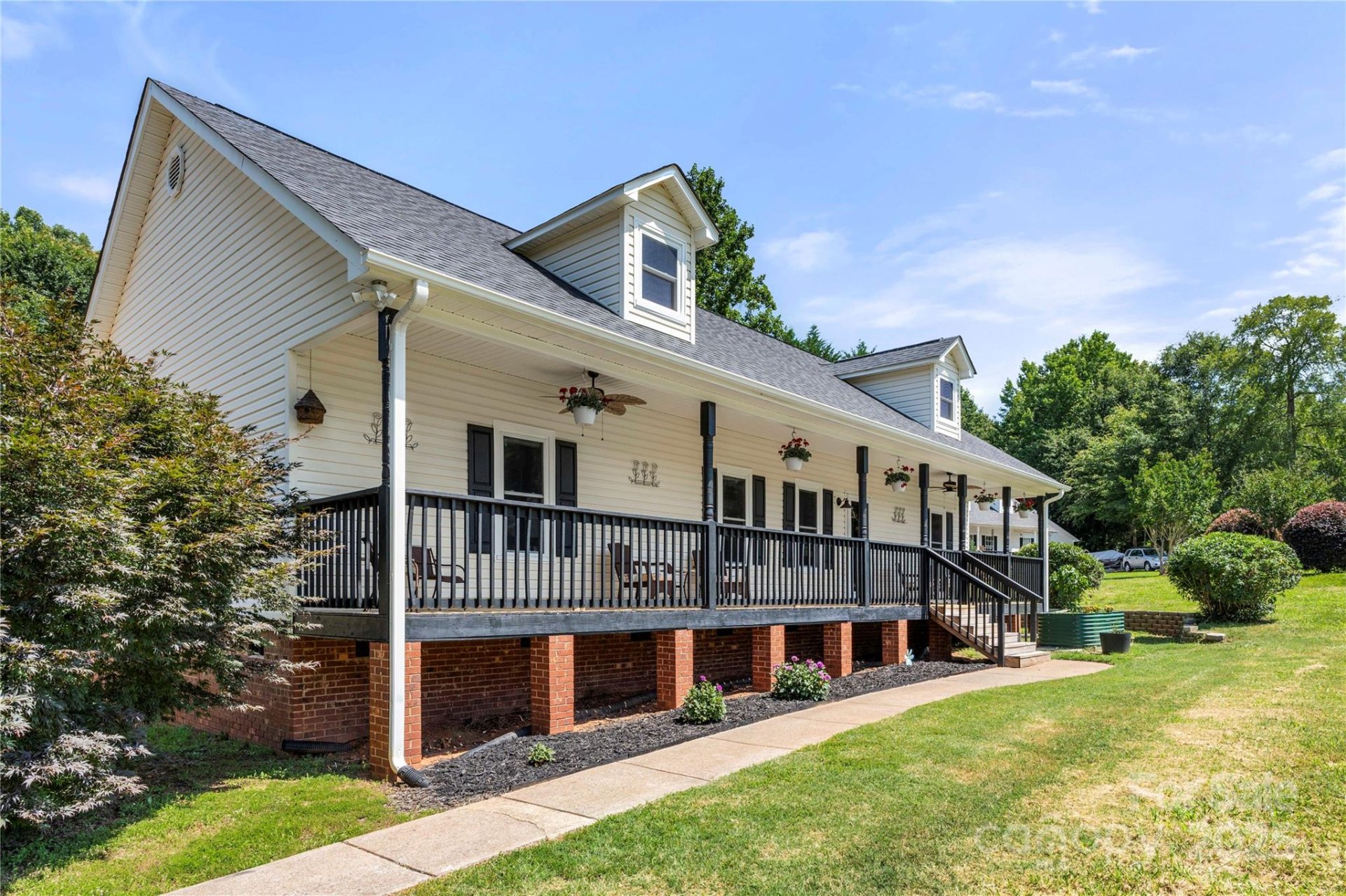 Property image 5 at 814 Carved Oak Court, York, SC 29745