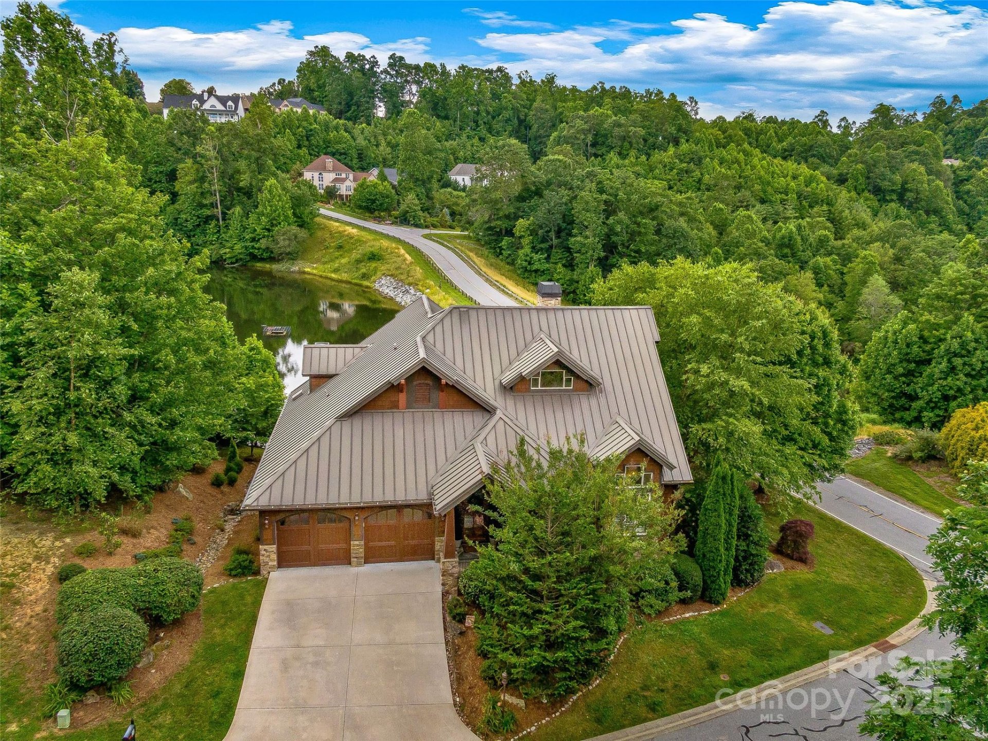 Property image 2 at 20 Narrows Run Loop, Hendersonville, NC 28791