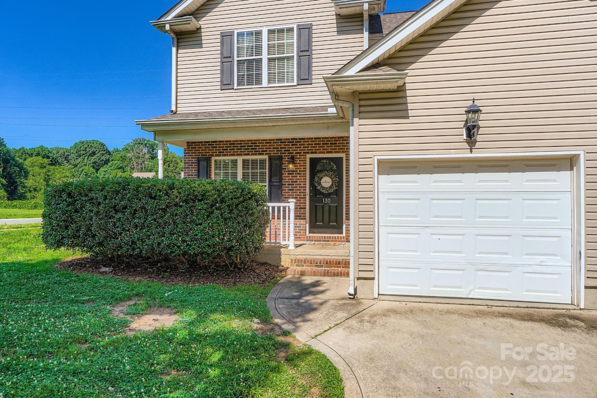 High Ridge, Mooresville Community