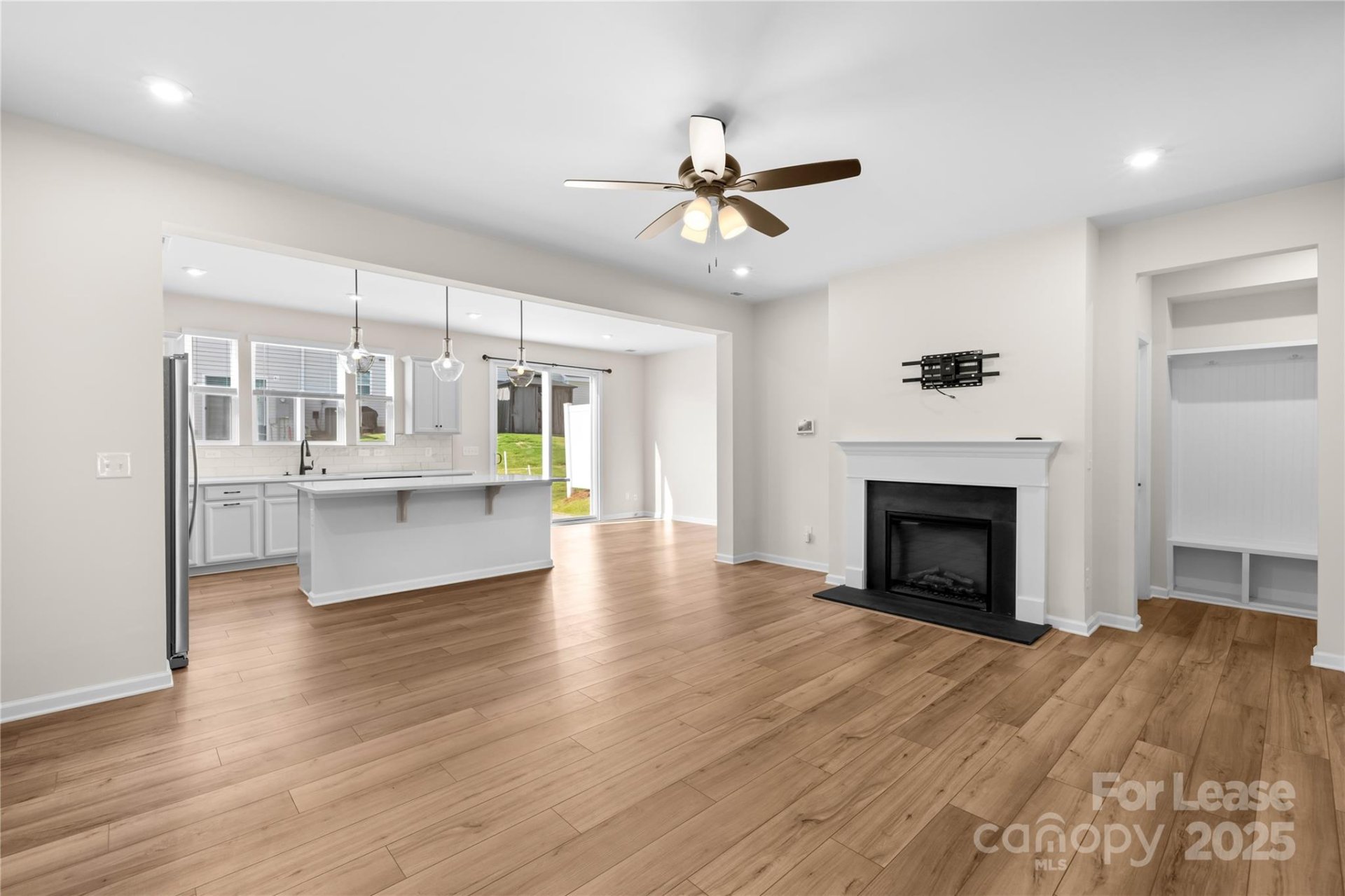 Property image 3 at 13319 Savaine Street, Charlotte, NC 28278