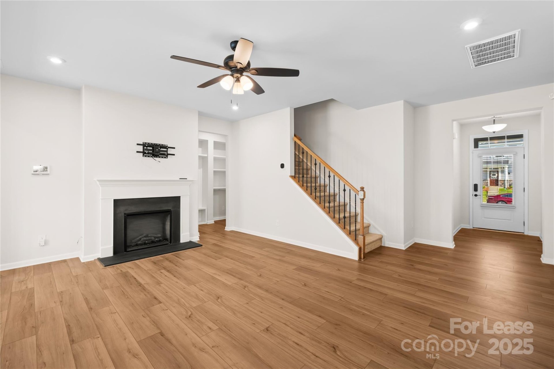 Property image 4 at 13319 Savaine Street, Charlotte, NC 28278