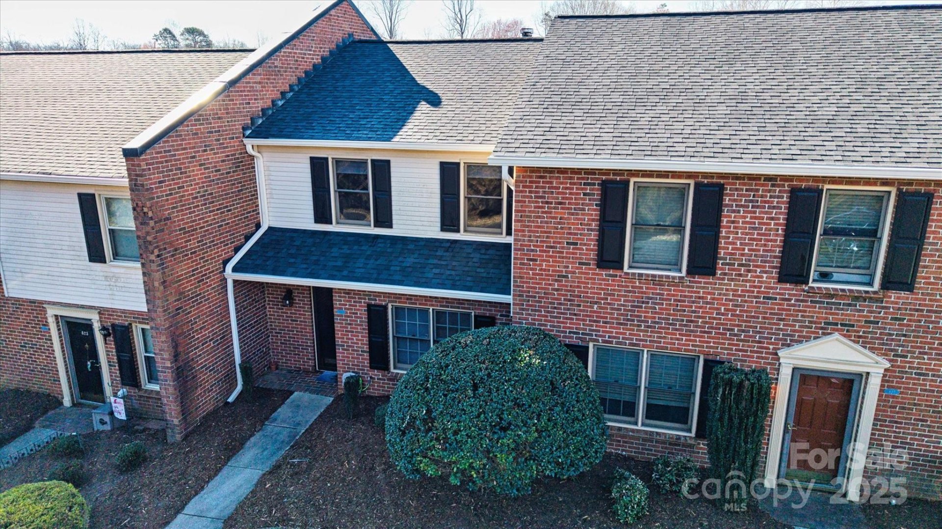 Property image 1 at 825 21st Avenue, Hickory, NC 28601