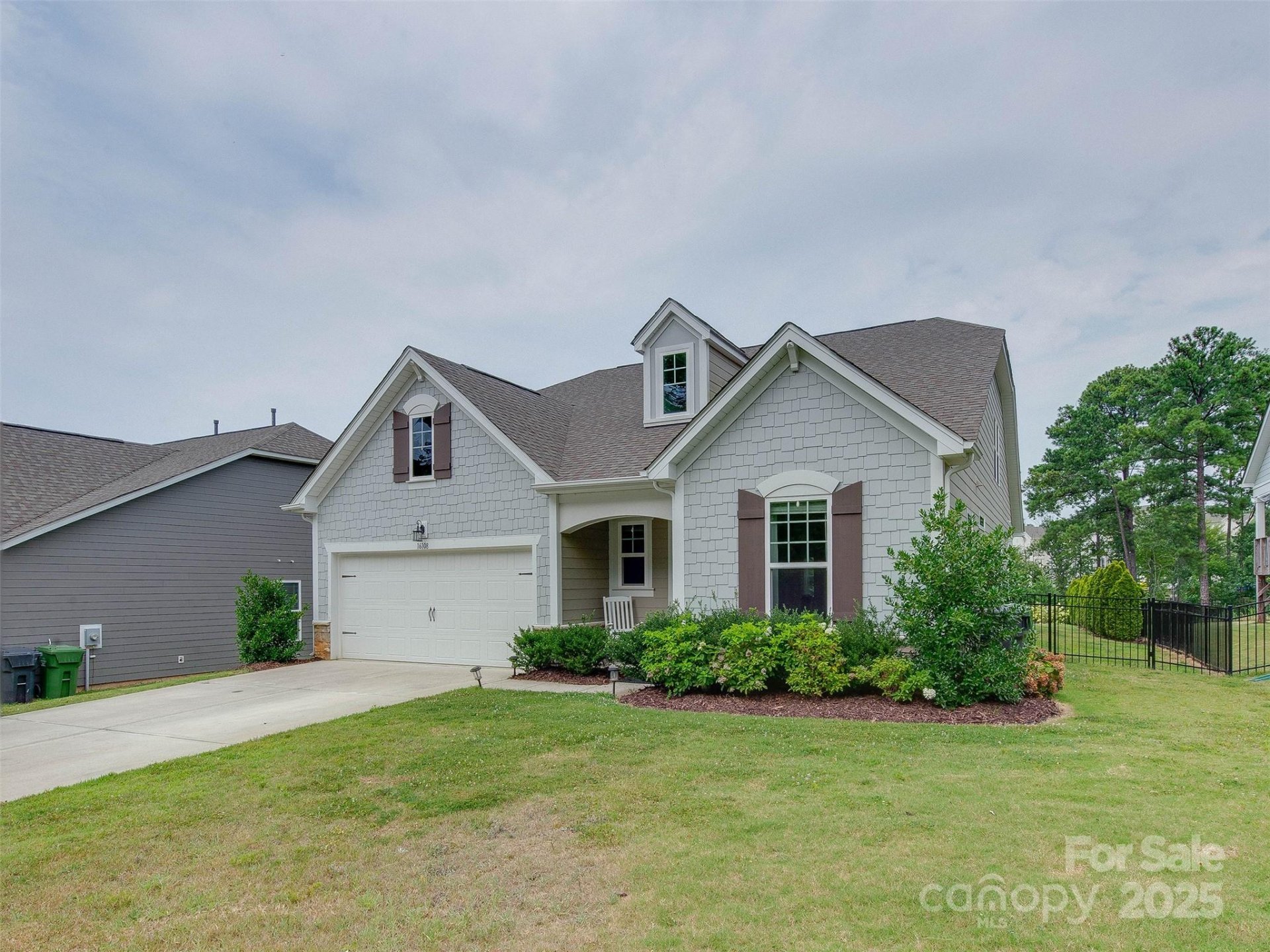 Property image 1 at 16108 Langston Drive, Charlotte, NC 28278