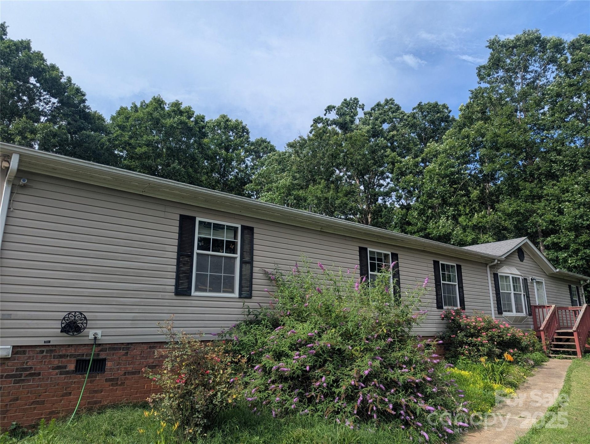 5324 Weblee Court
