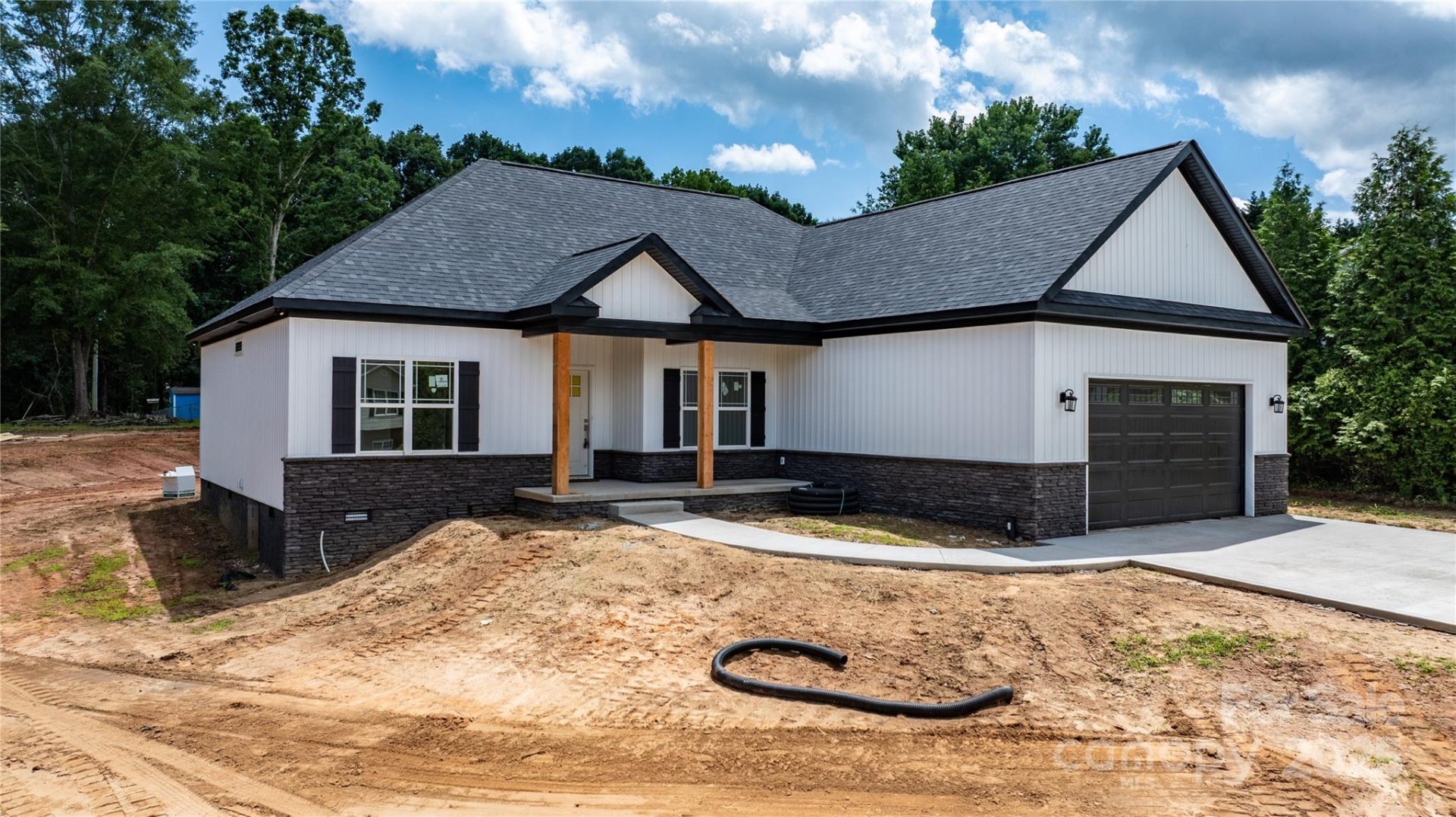 Janettes Way, Granite Falls Community