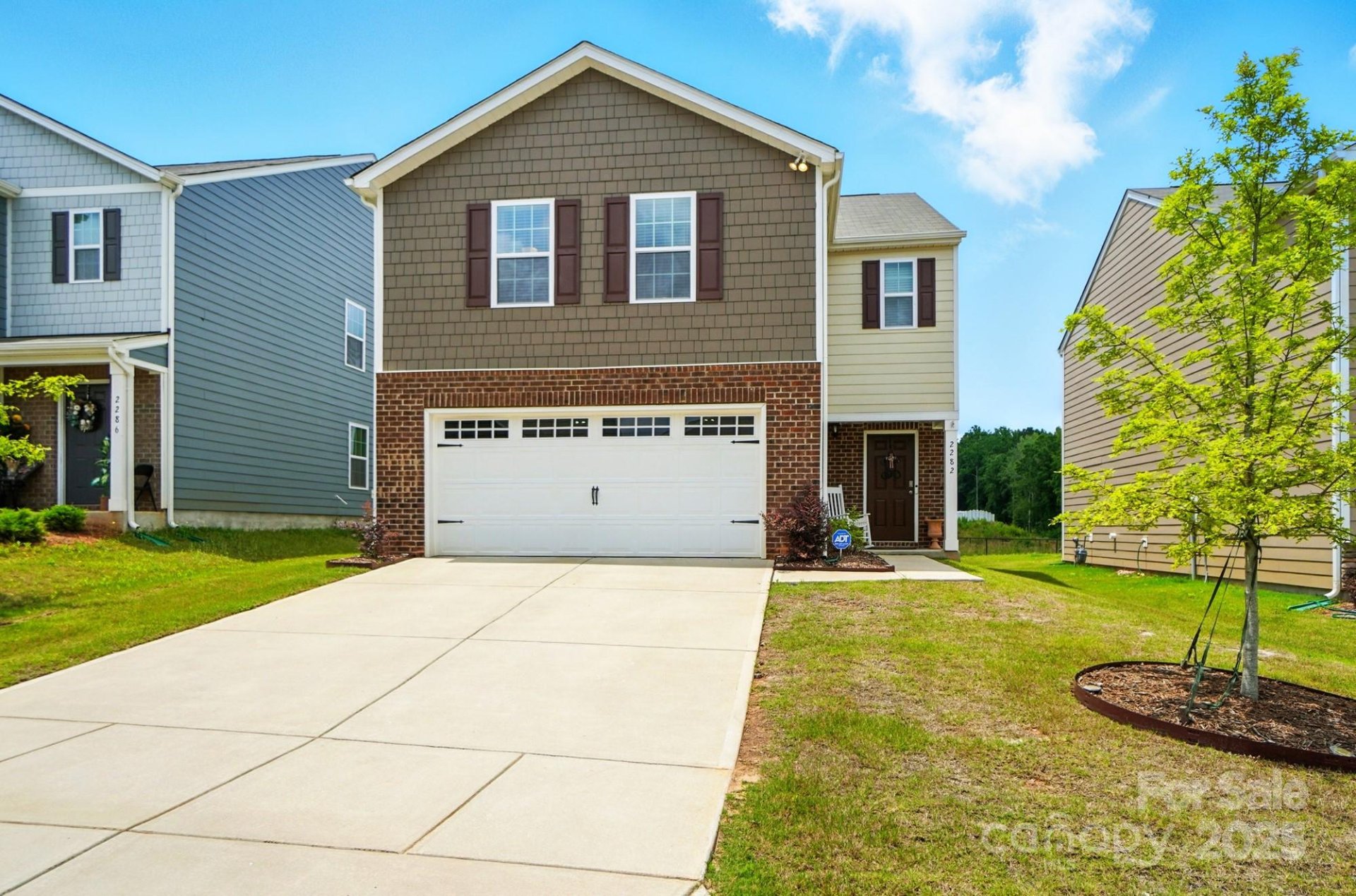 Abrial Ridge, York Community