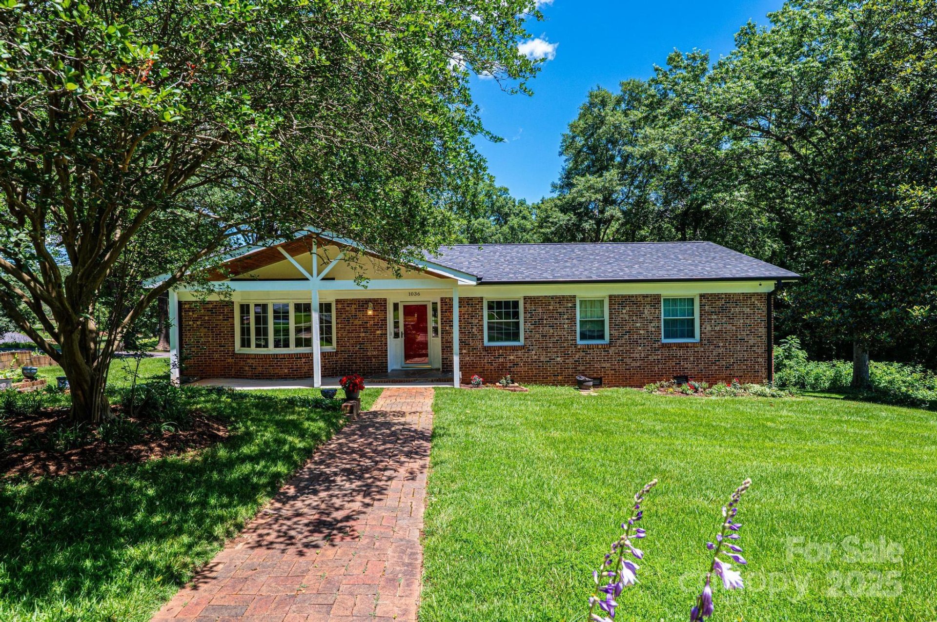 Property image 4 at 1036 11th Street Circle Drive, Hickory, NC 28601