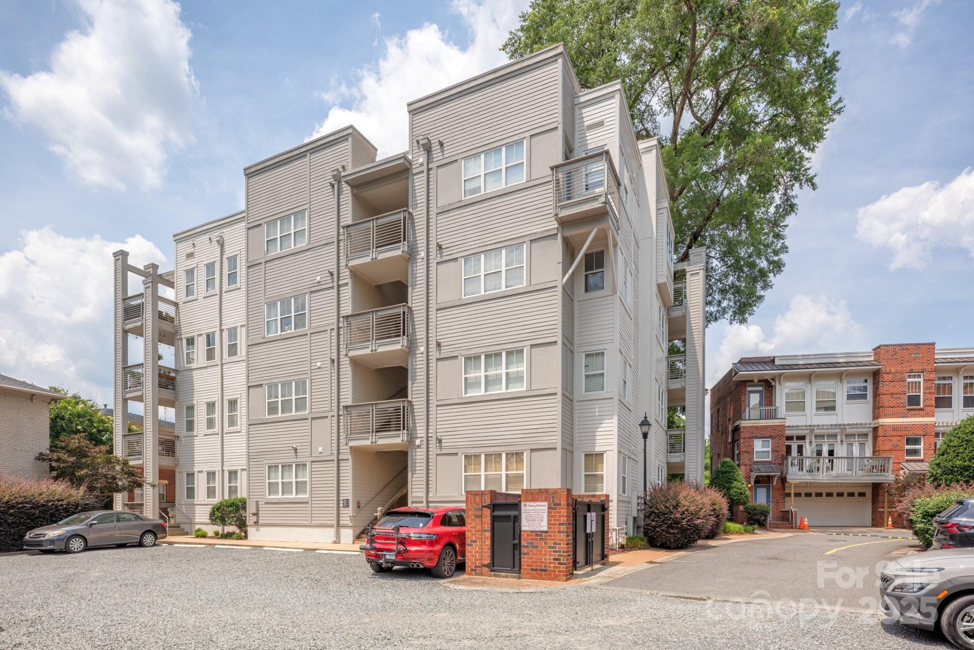 Property at 558 Oakland Avenue, Charlotte, NC 28204