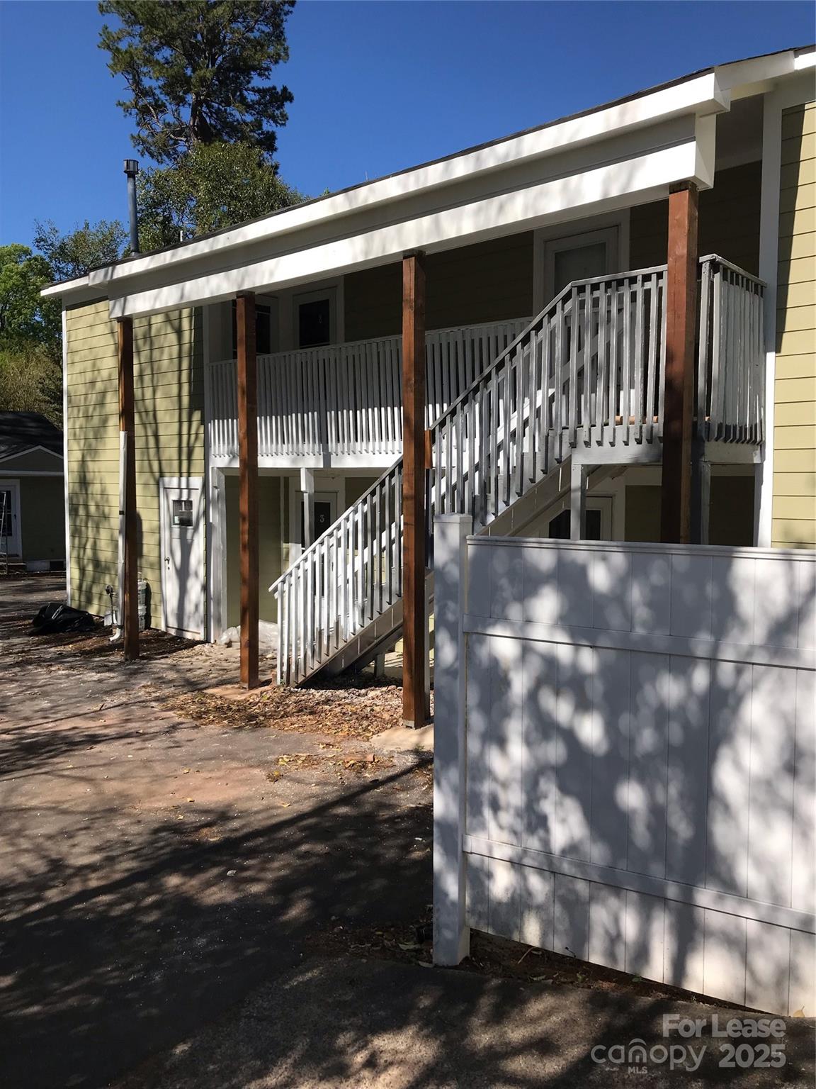 3805 Miriam Drive