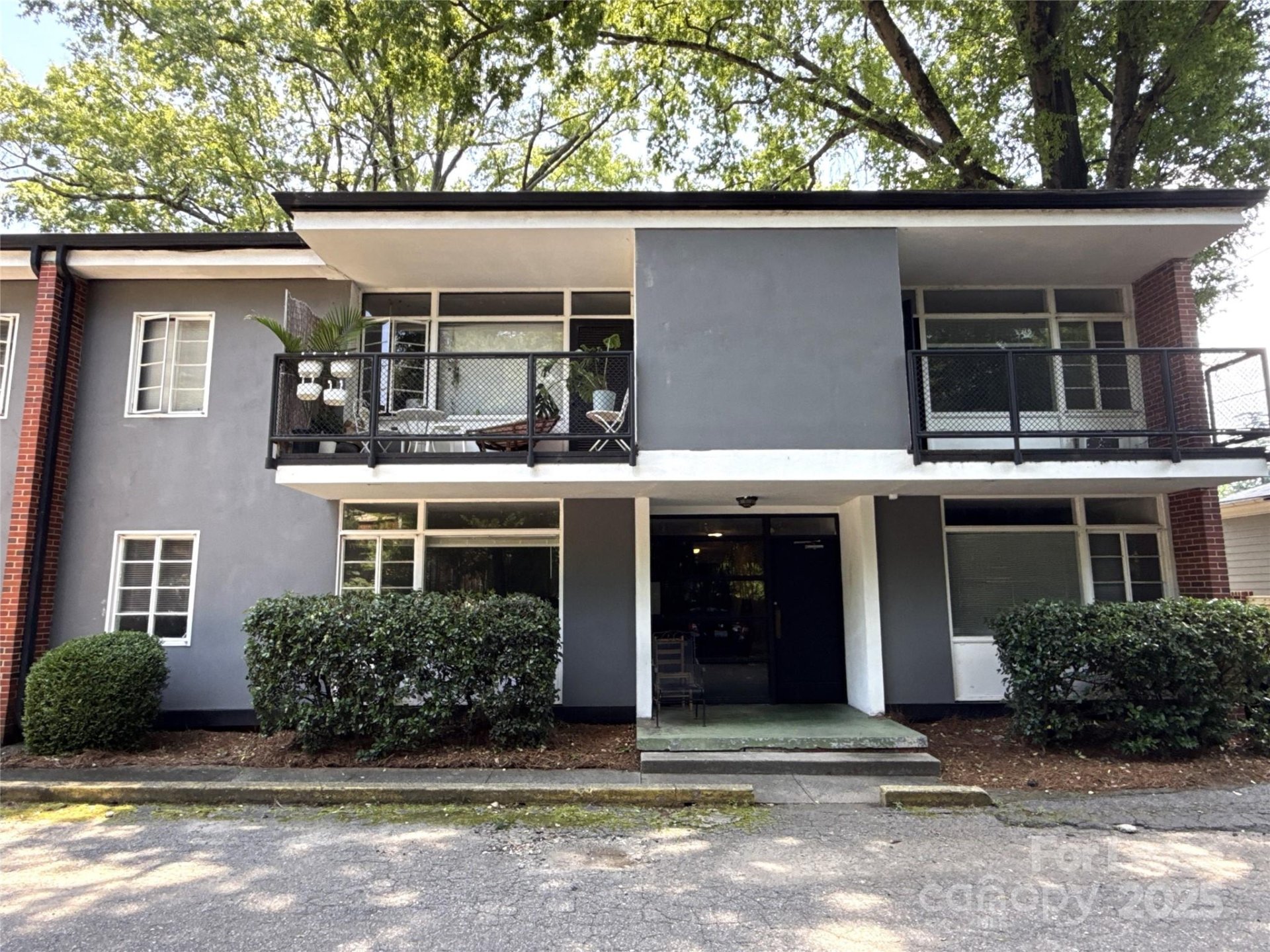 Property image 1 at 2126 E 7th Street, Charlotte, NC 28204