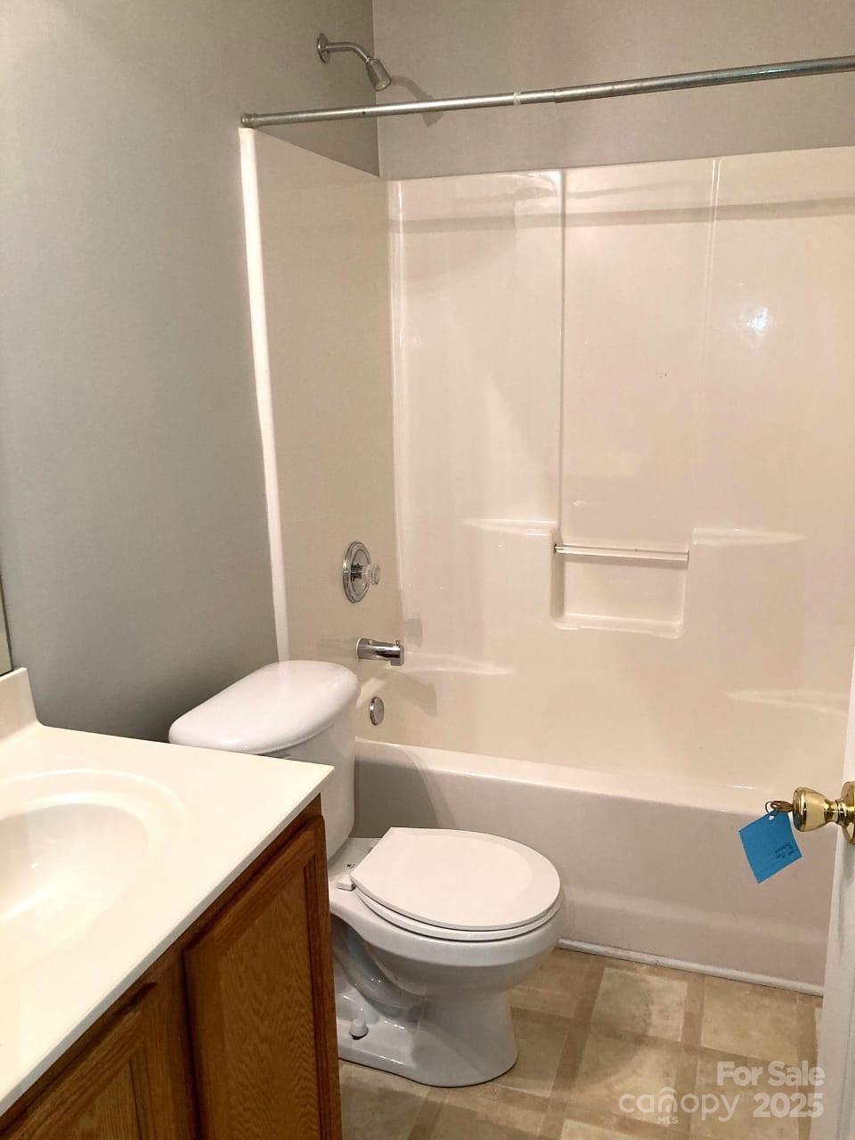Property image 5 at 2150 Winthrop Chase Drive, Charlotte, NC 28212