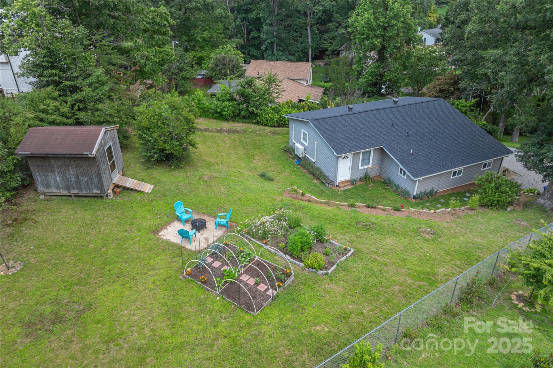 Property image 3 at 406 Melody Circle, Swannanoa, NC 28778