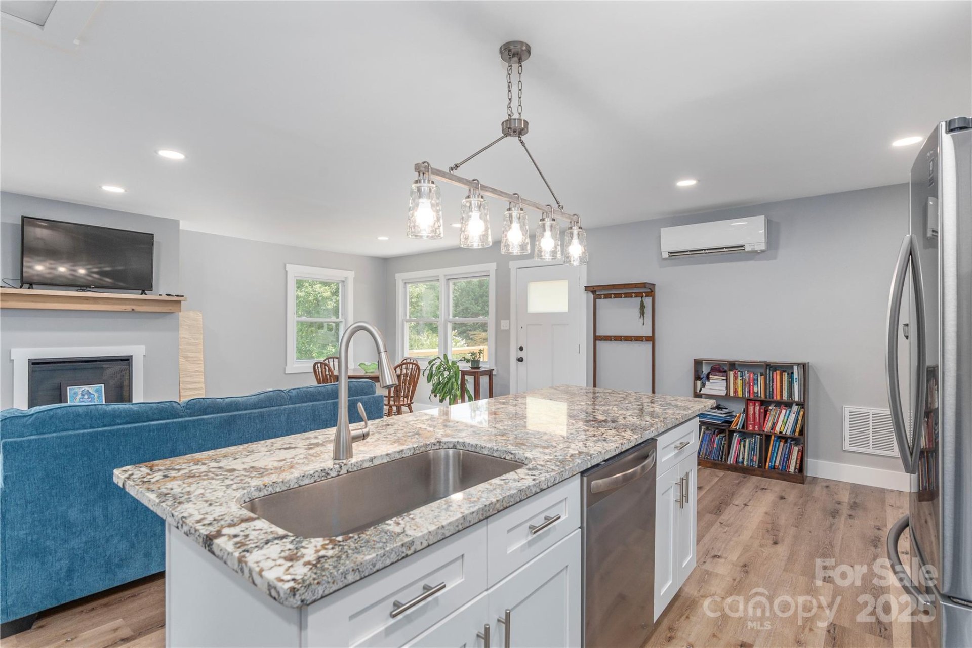 Property image 5 at 406 Melody Circle, Swannanoa, NC 28778