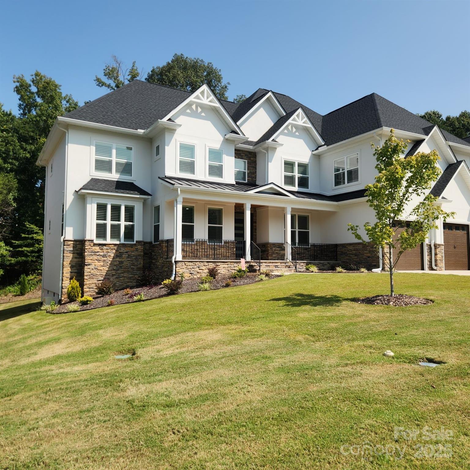 Property image 2 at 15818 Sparrowridge Court, Charlotte, NC 28278