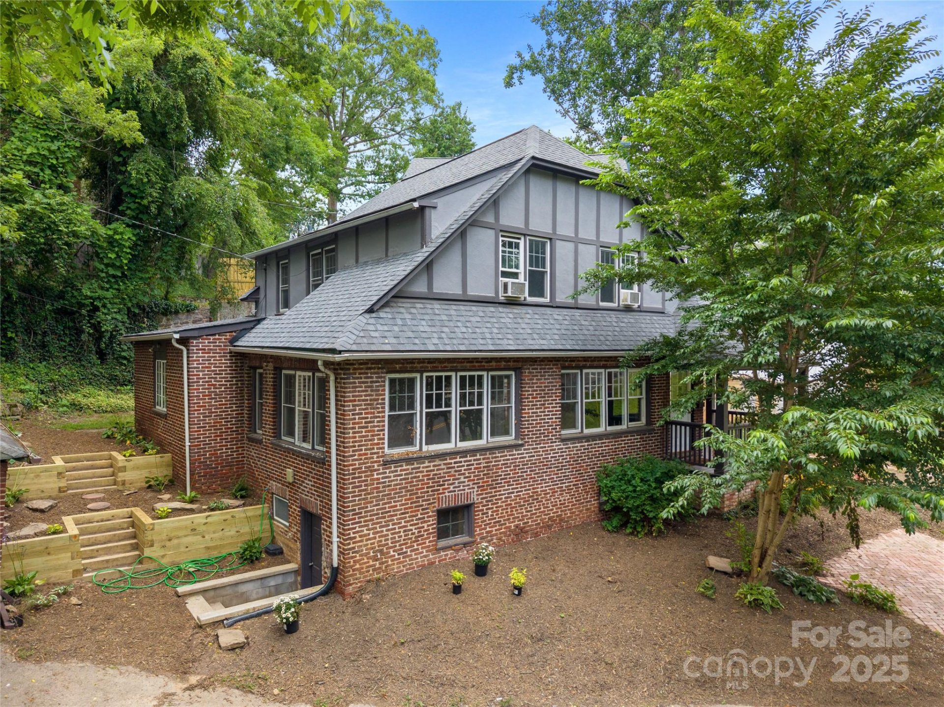 Property image 4 at 30 Caledonia Road, Asheville, NC 28803