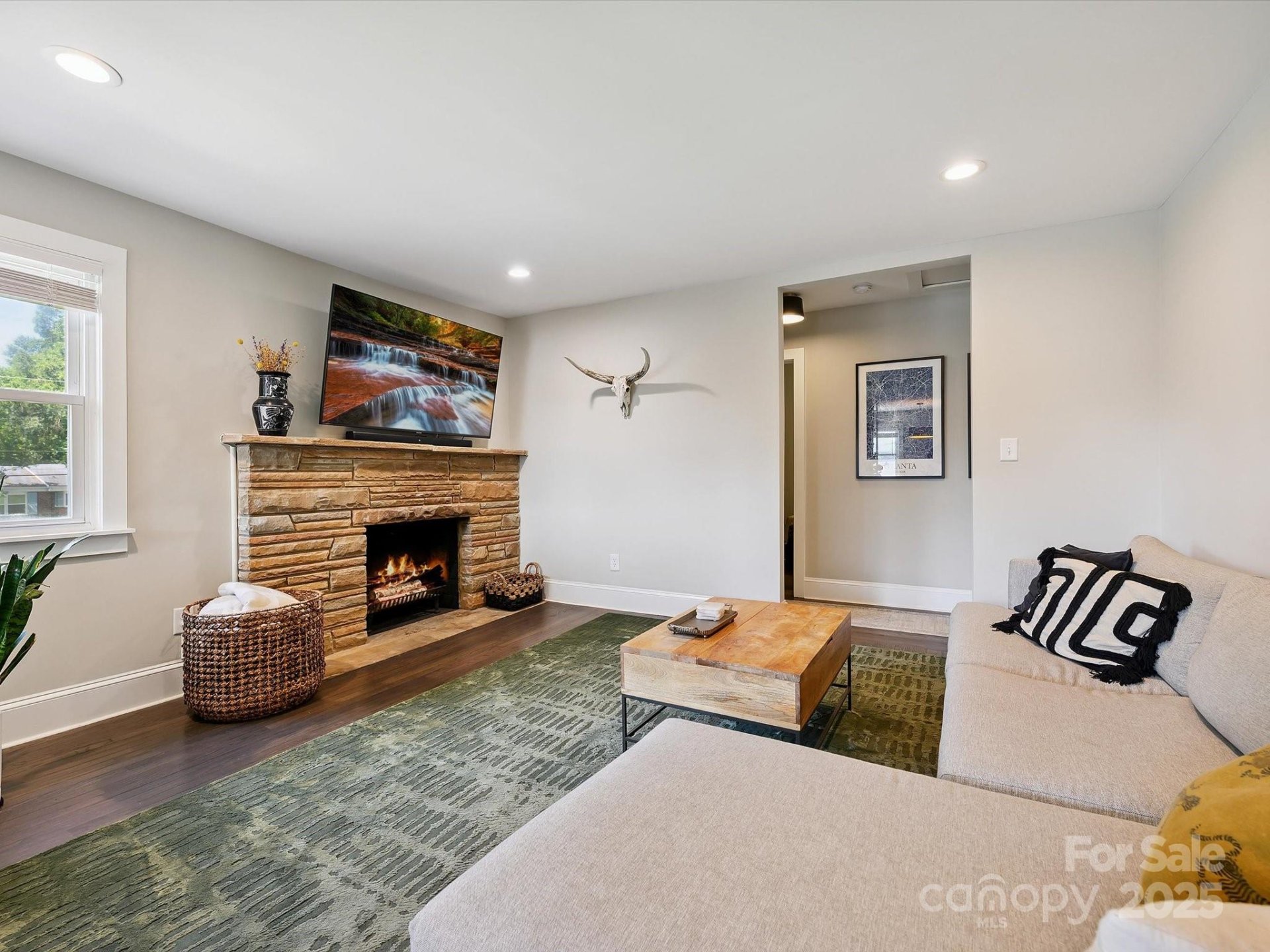 Property image 4 at 1516 Russell Avenue, Charlotte, NC 28216