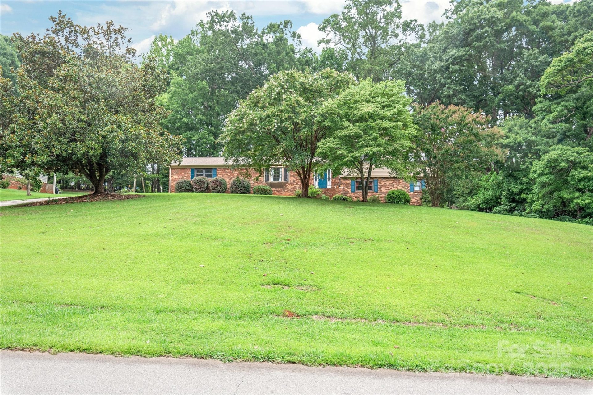 Property image 2 at 43 Bowen Drive, Belmont, NC 28012