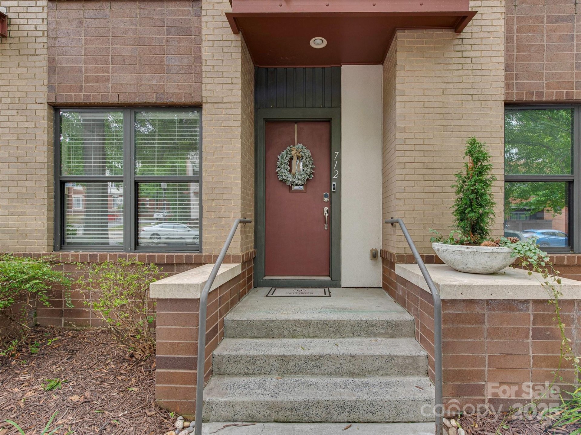 Property image 4 at 712 N Alexander Street, Charlotte, NC 28202