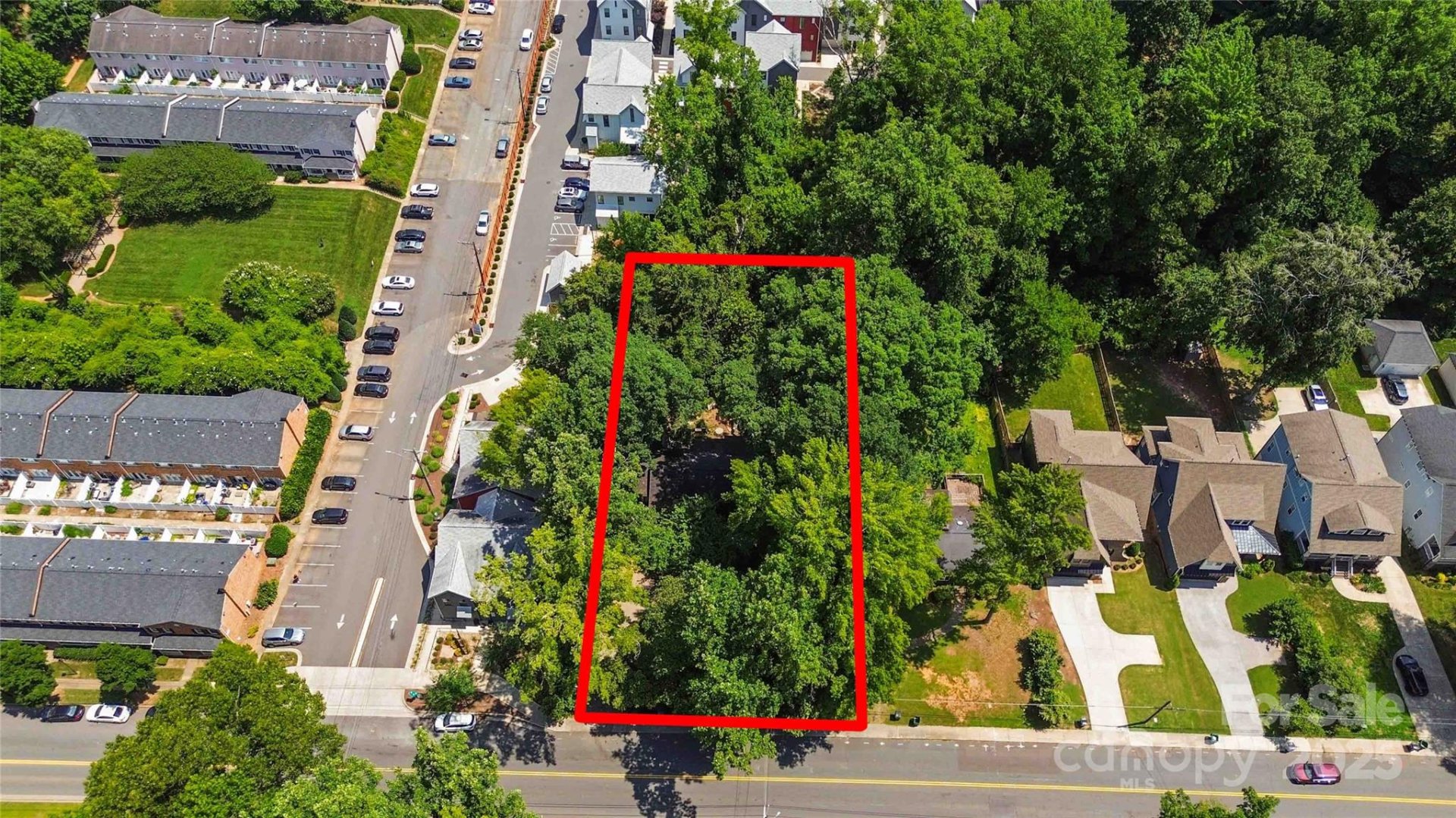 Property image 2 at 2937 Commonwealth Avenue, Charlotte, NC 28205