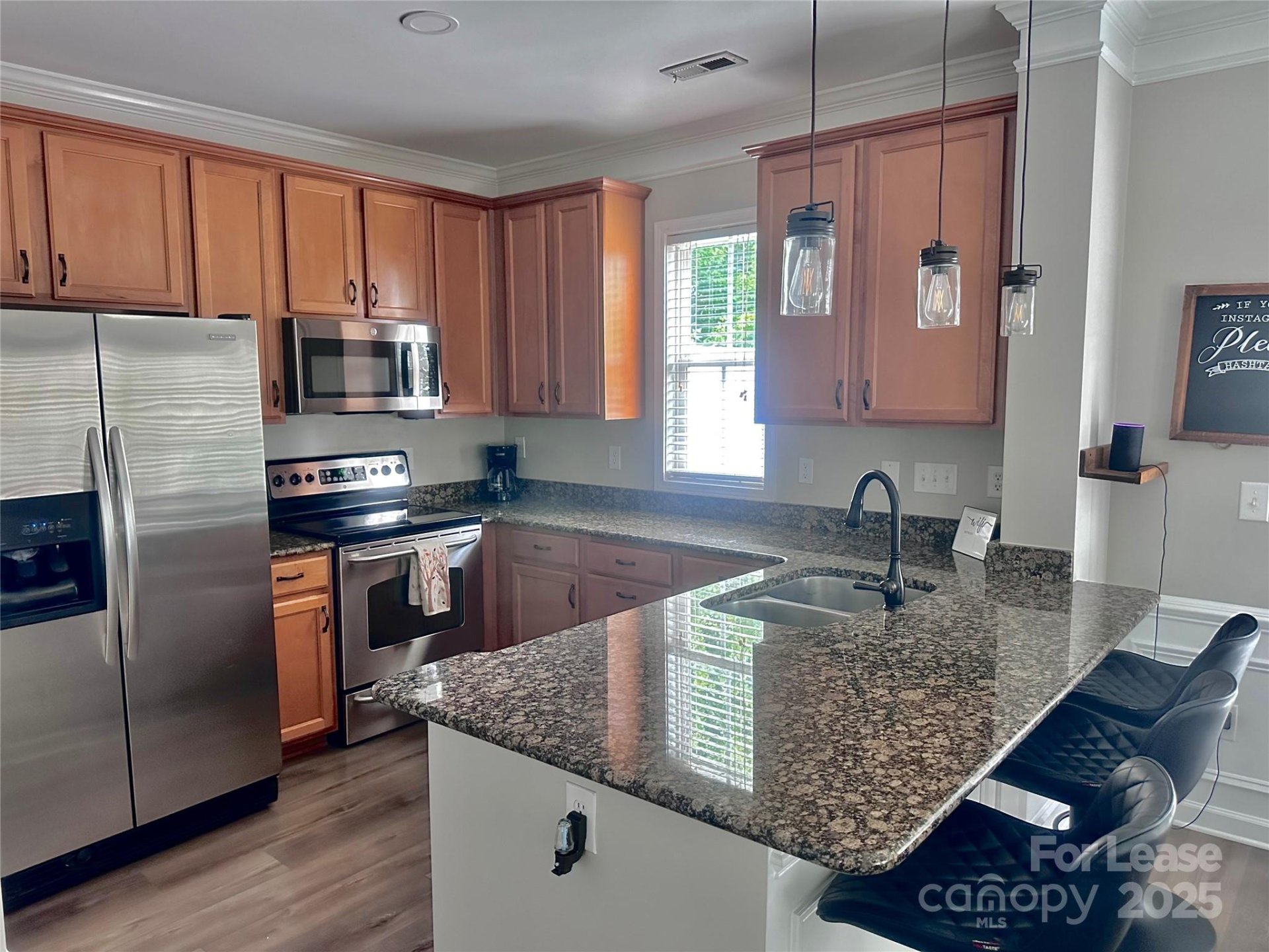 Property image 3 at 2104 Ayrsley Town Boulevard, Charlotte, NC 28273