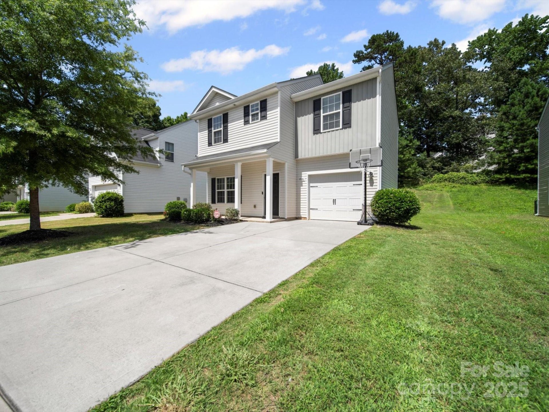 Property image 2 at 8516 Paw Valley Lane, Charlotte, NC 28214