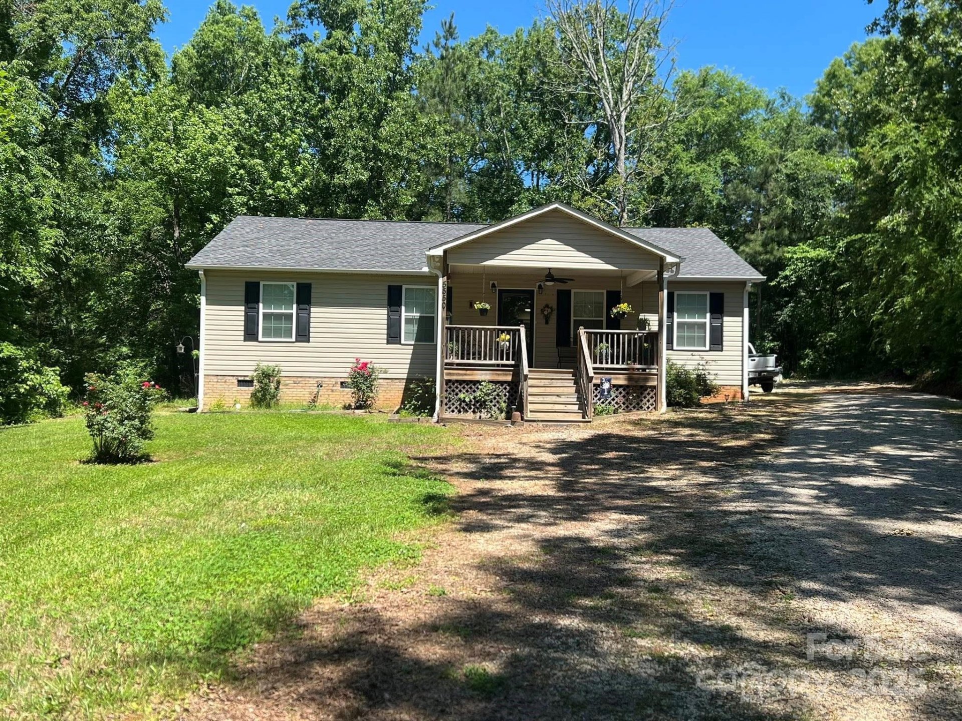 Fairmeadows, Fort Lawn Community