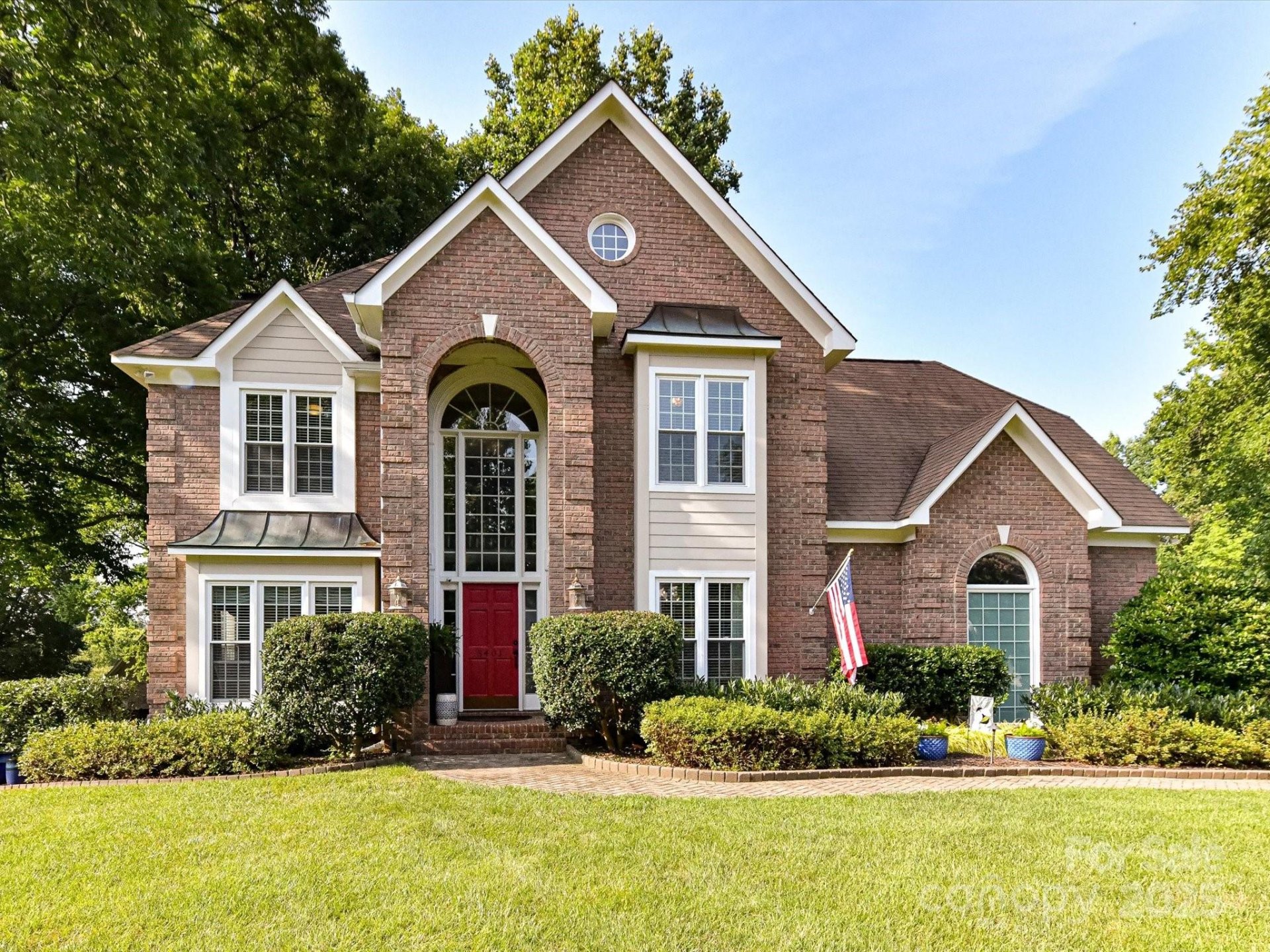 Property image 1 at 3401 Cresta Court, Charlotte, NC 28269