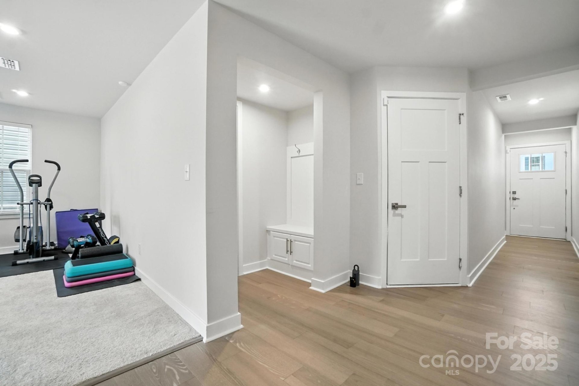 Property image 3 at 9832 Oaklawn Boulevard, Huntersville, NC 28078