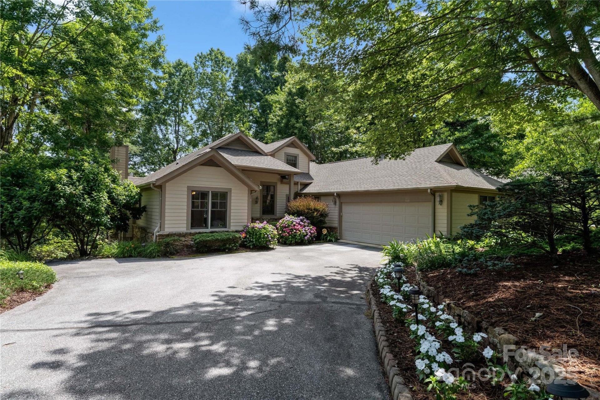Property image 2 at 196 Pine Shadow Drive, Hendersonville, NC 28739