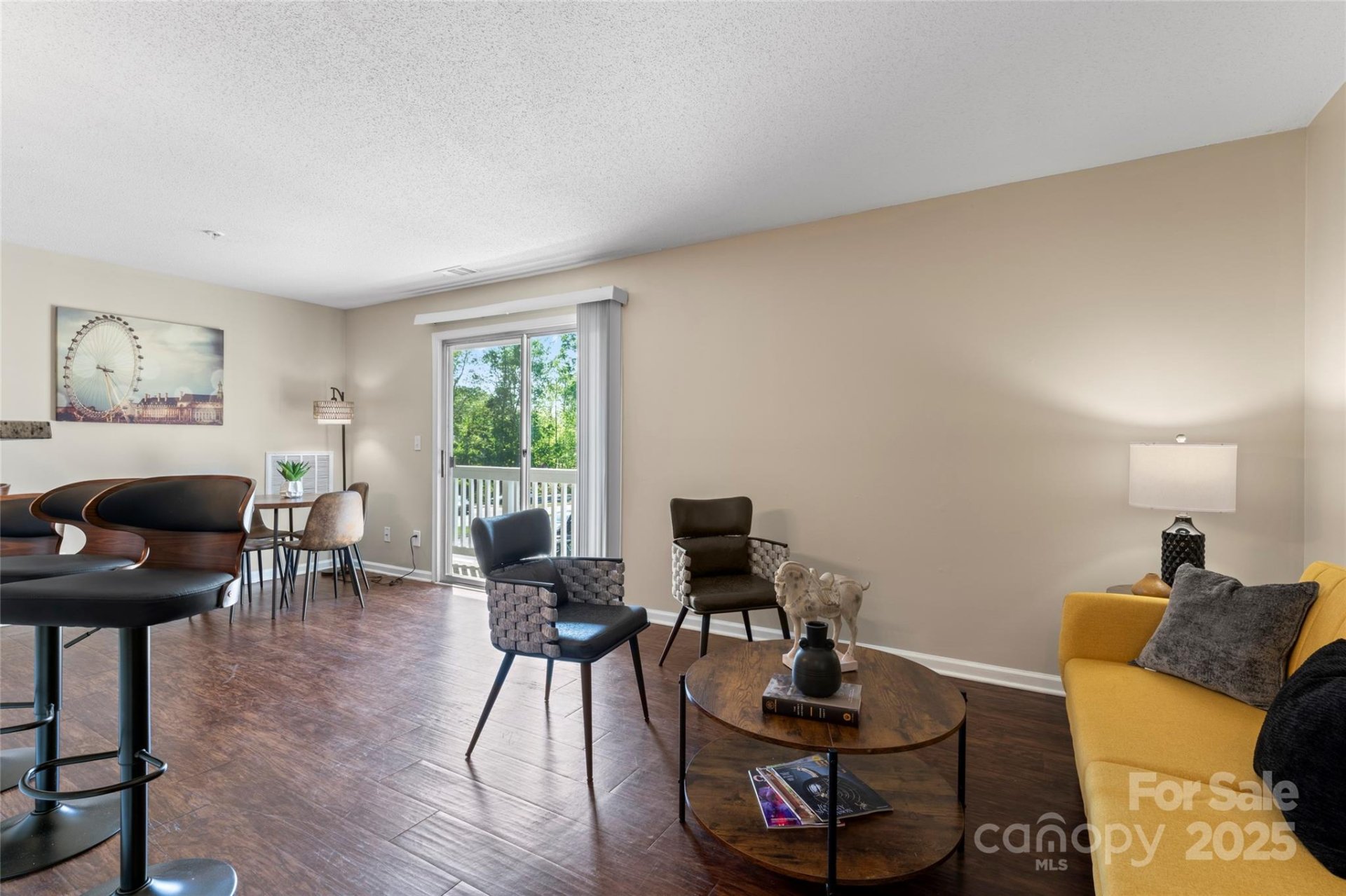 Property image 4 at 1620 Arlyn Circle, Charlotte, NC 28213