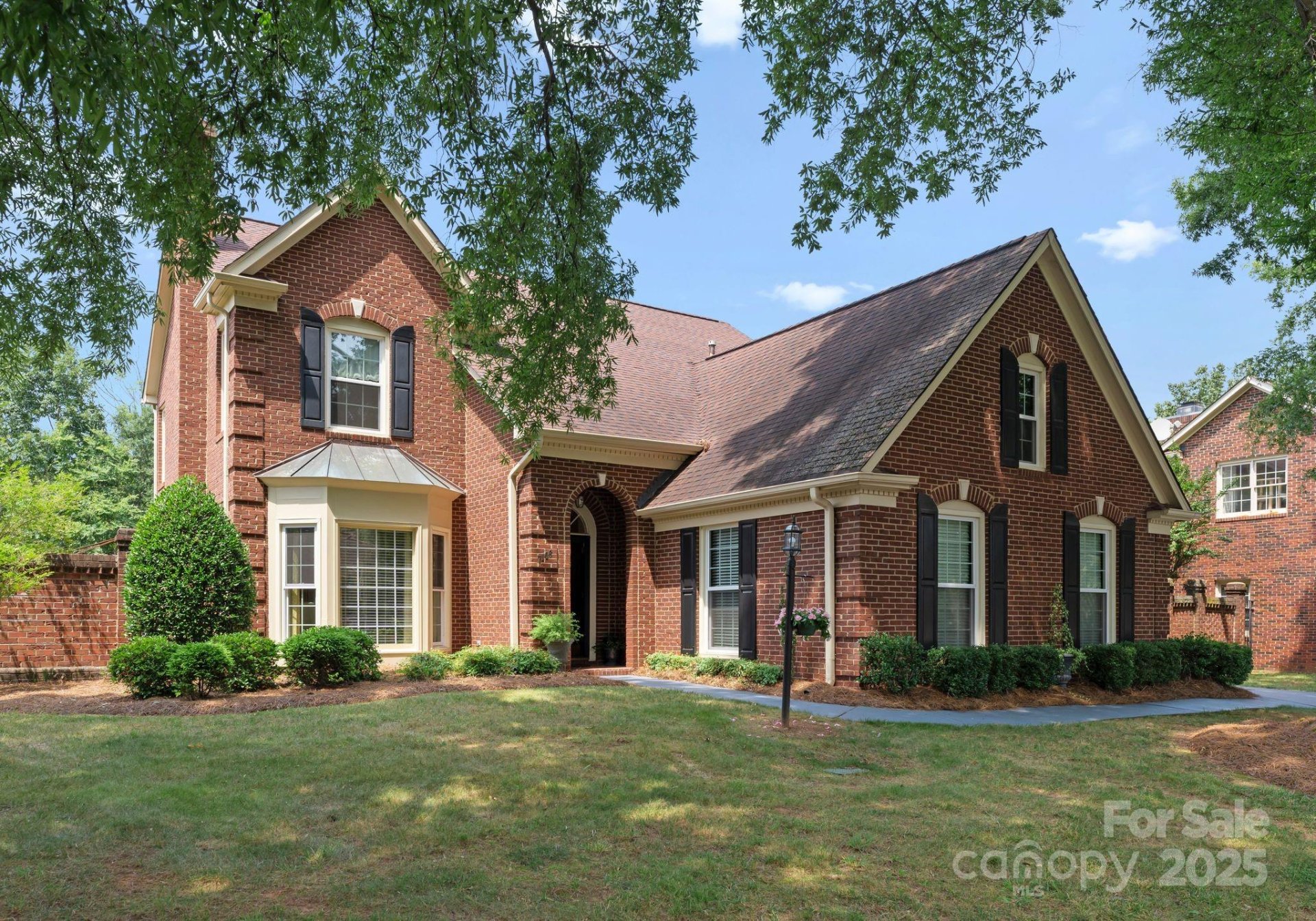 7106 Walton Heath Lane