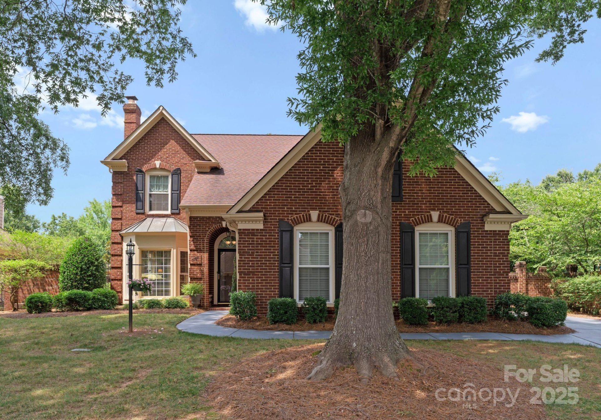 Property image 2 at 7106 Walton Heath Lane, Charlotte, NC 28277