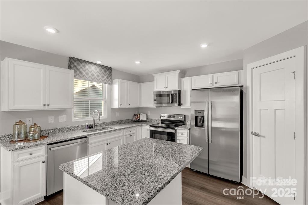 Property image 3 at 139 Commerce Boulevard, Lancaster, SC 29720
