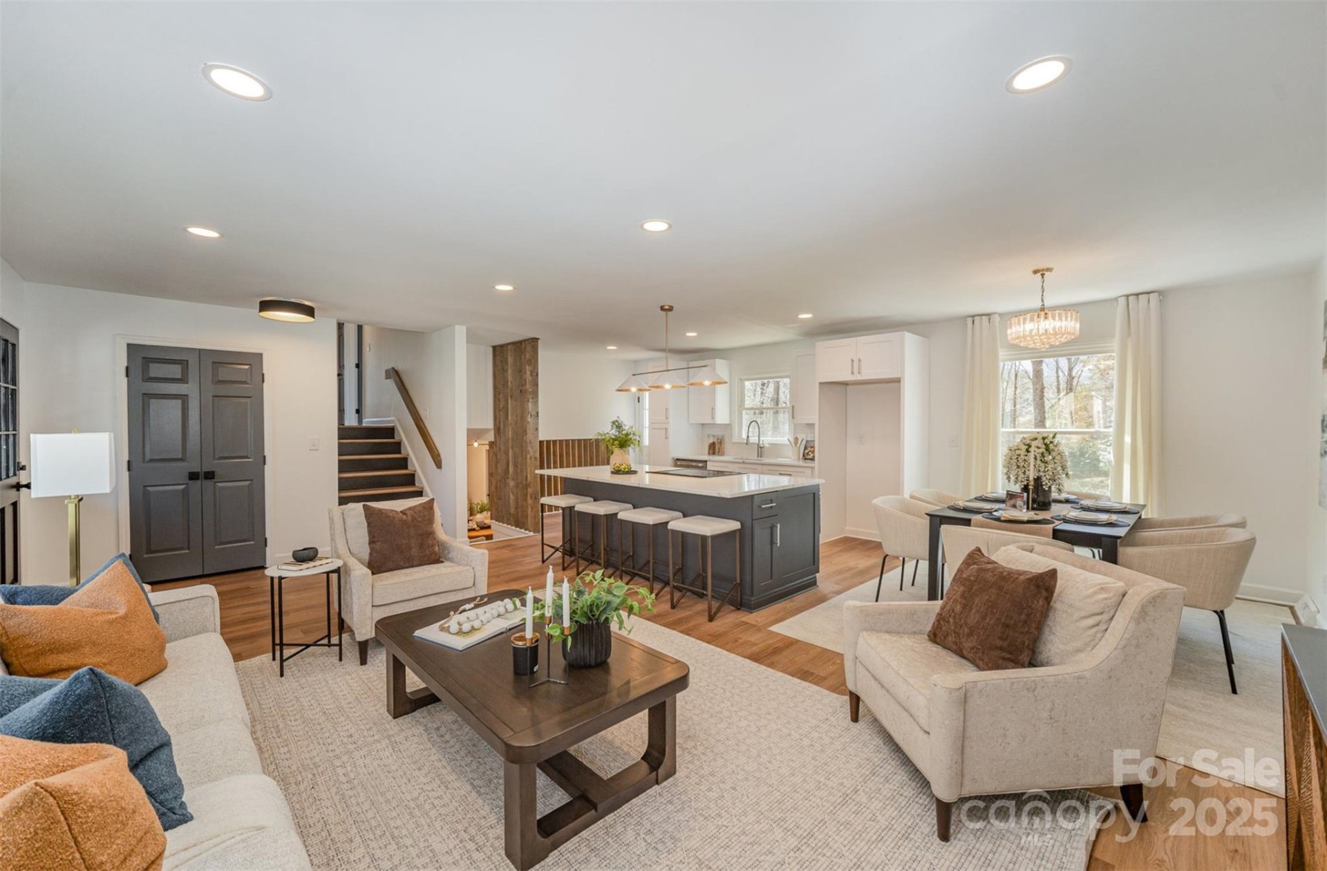 Property image 5 at 8025 Cliffside Drive, Charlotte, NC 28270