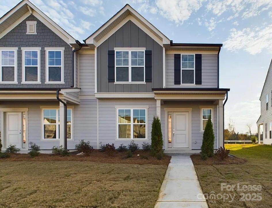 Property image 1 at 16216 Leading Street, Charlotte, NC 28273