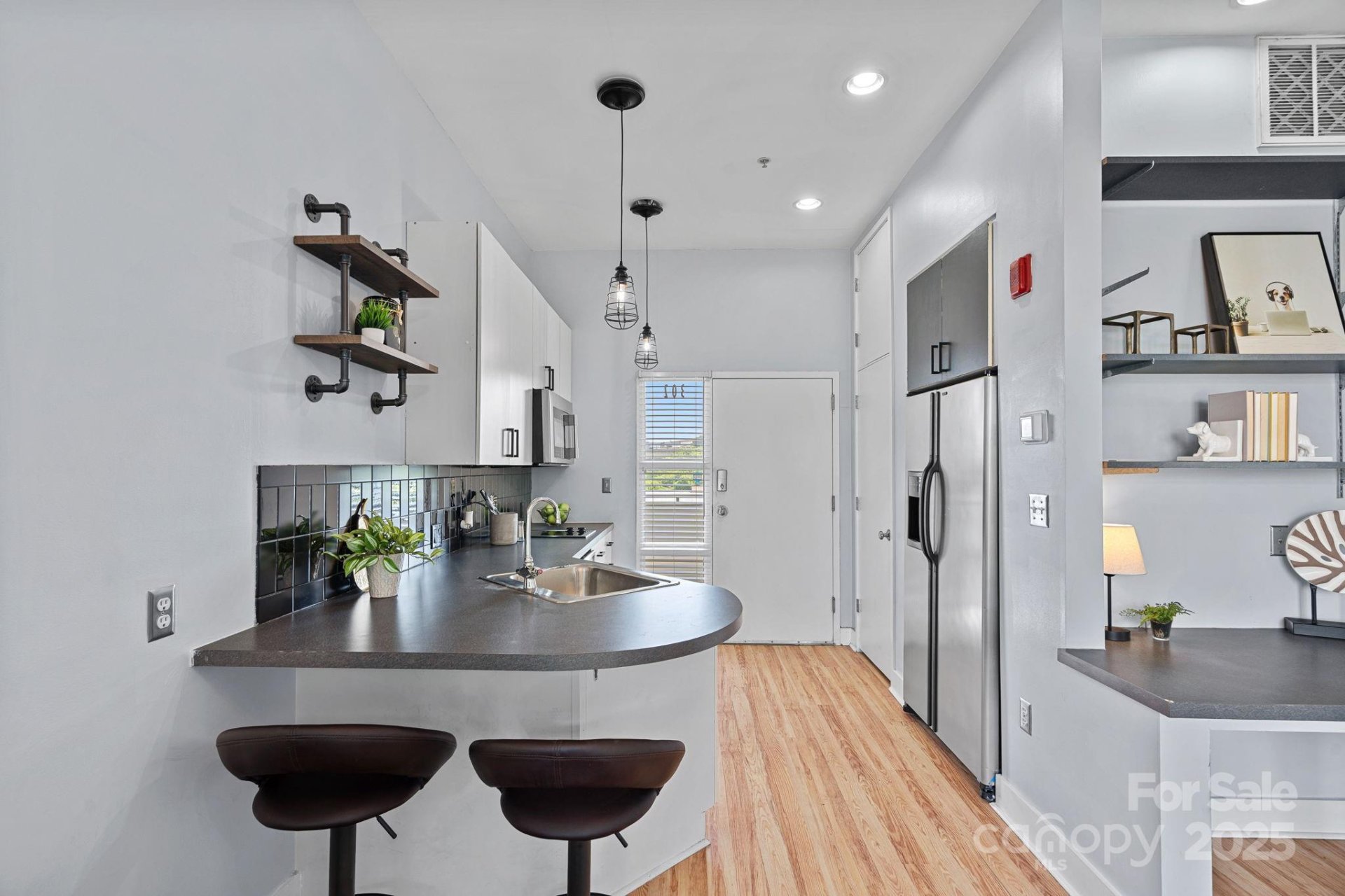 Property image 4 at 514 W 10th Street, Charlotte, NC 28202
