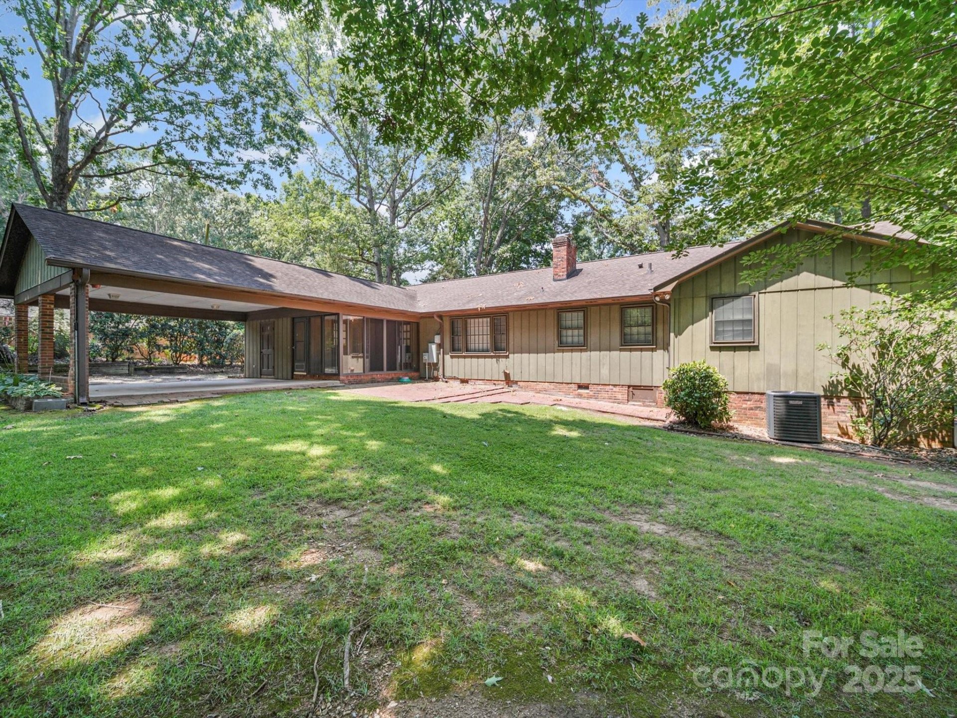Property image 4 at 2104 Stoneyridge Drive, Charlotte, NC 28214
