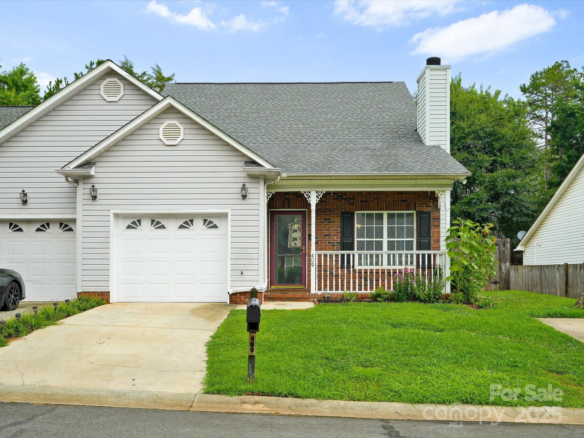 409 Danielle Way