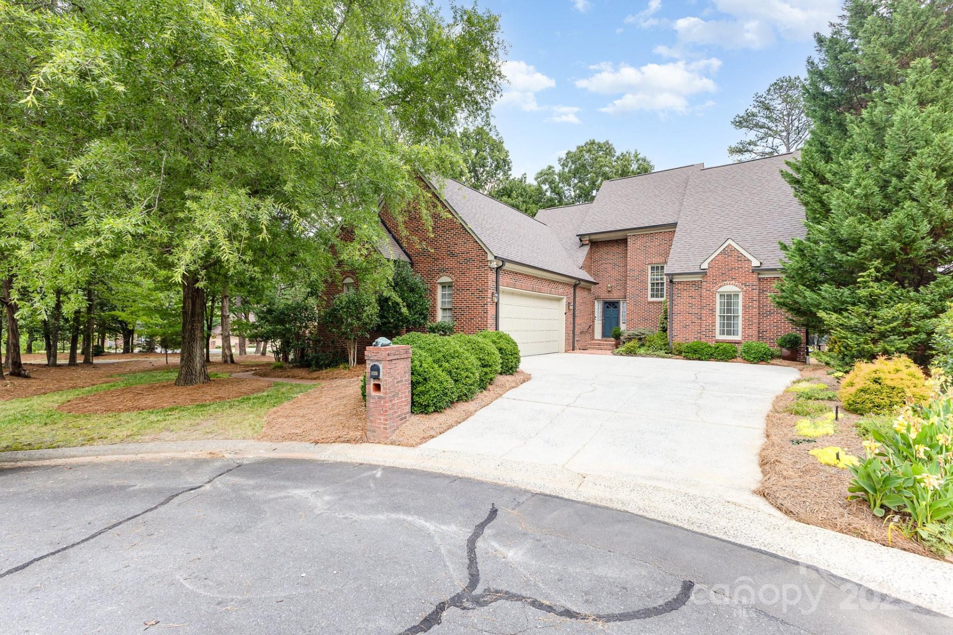 Property image 2 at 5205 Tedorill Lane, Charlotte, NC 28226