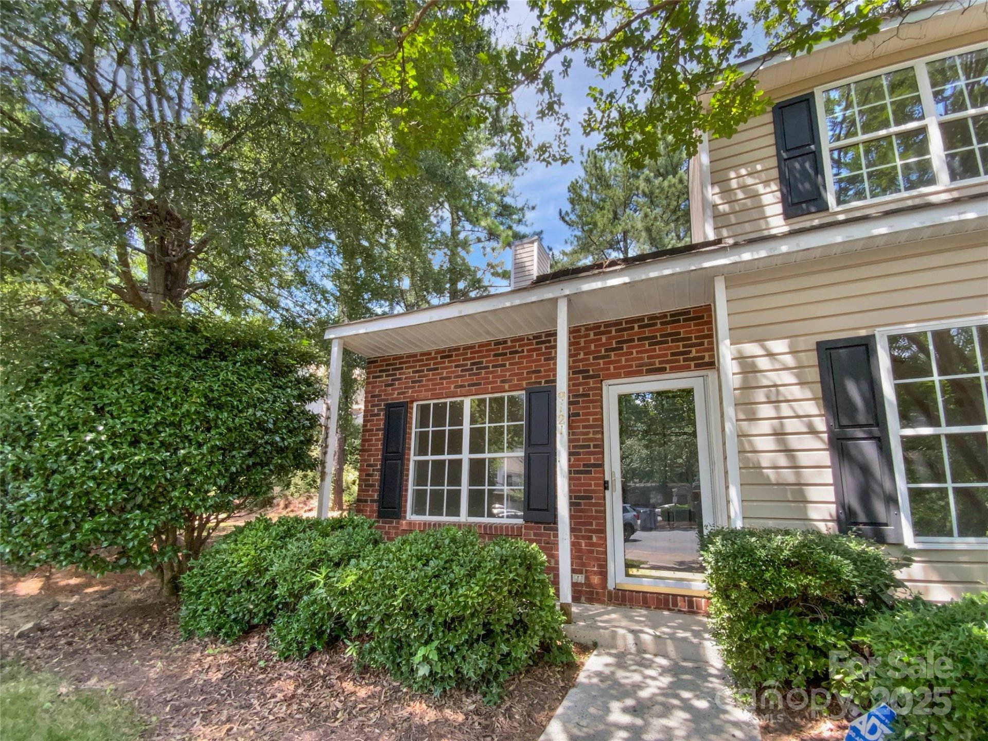 Property image 1 at 9121 Charminster Court, Charlotte, NC 28269