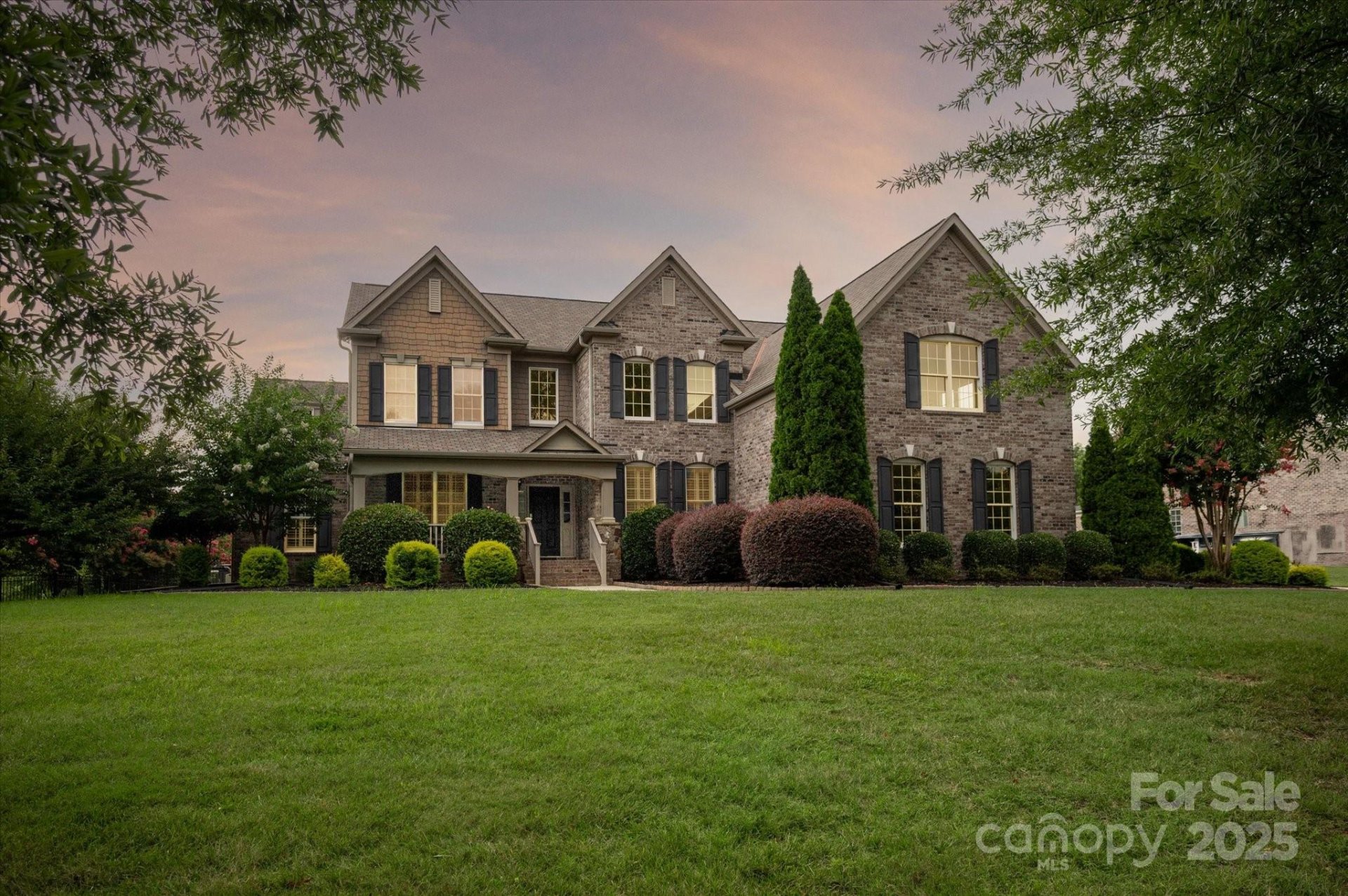 5013 Autumn Blossom Lane