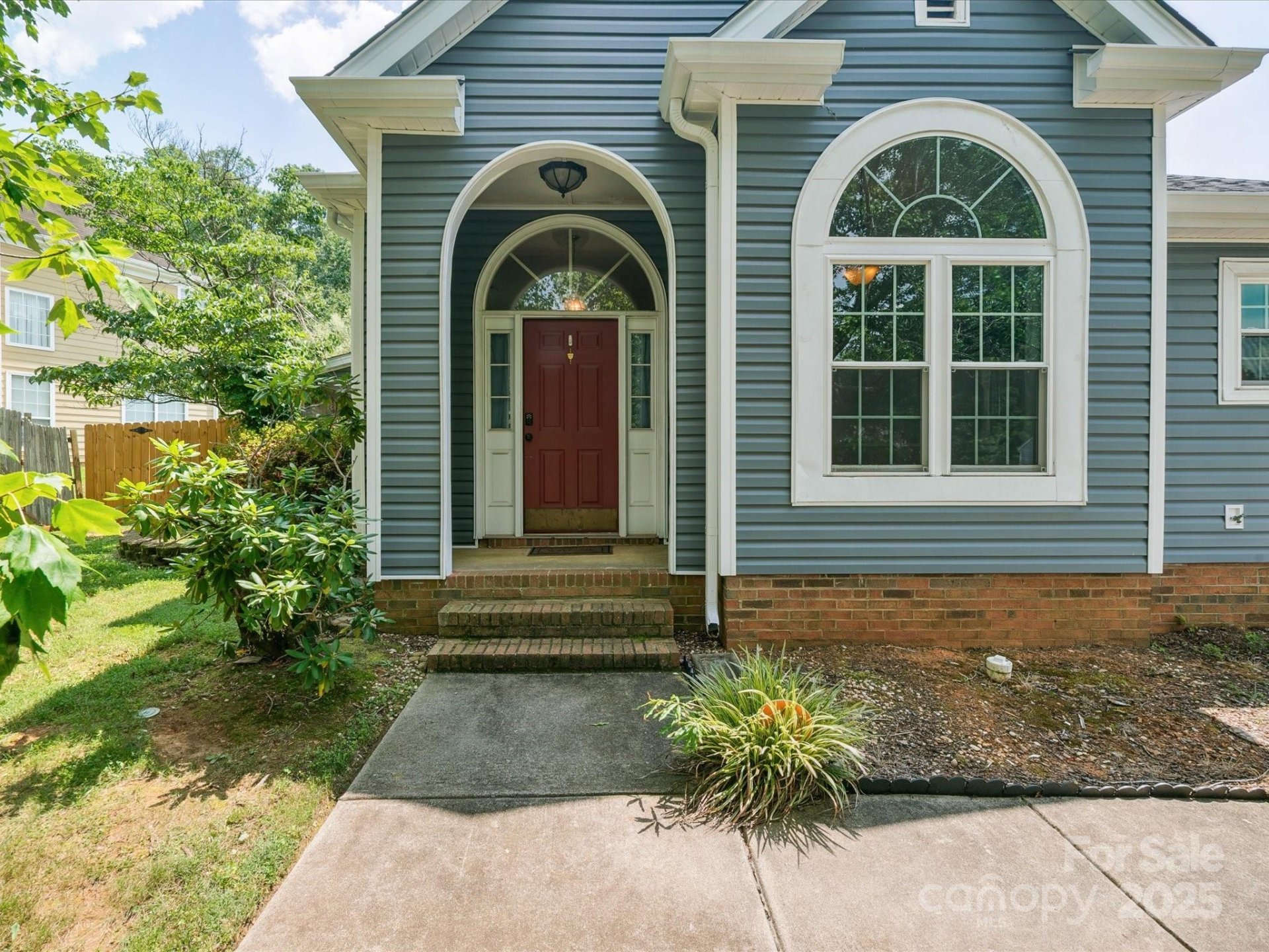 Property image 3 at 8323 Bedford Green Lane, Charlotte, NC 28215