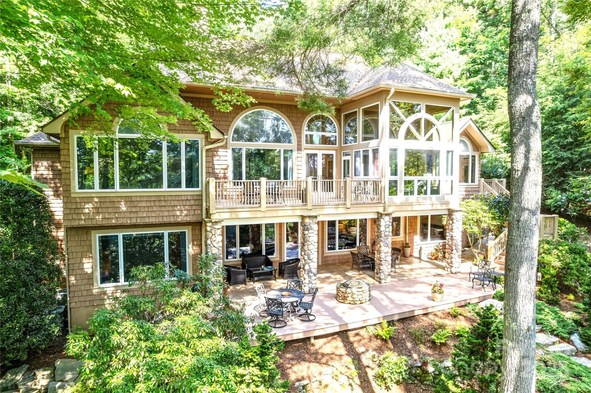 Property image 1 at 201 Didrikson Way, Hendersonville, NC 28739