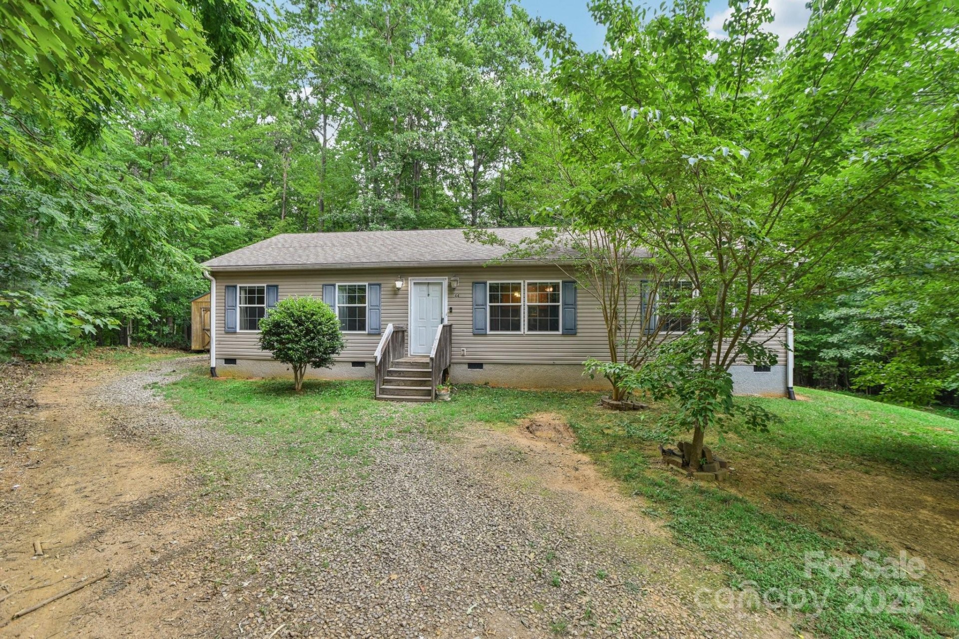Madelyn Ridge, Candler Community