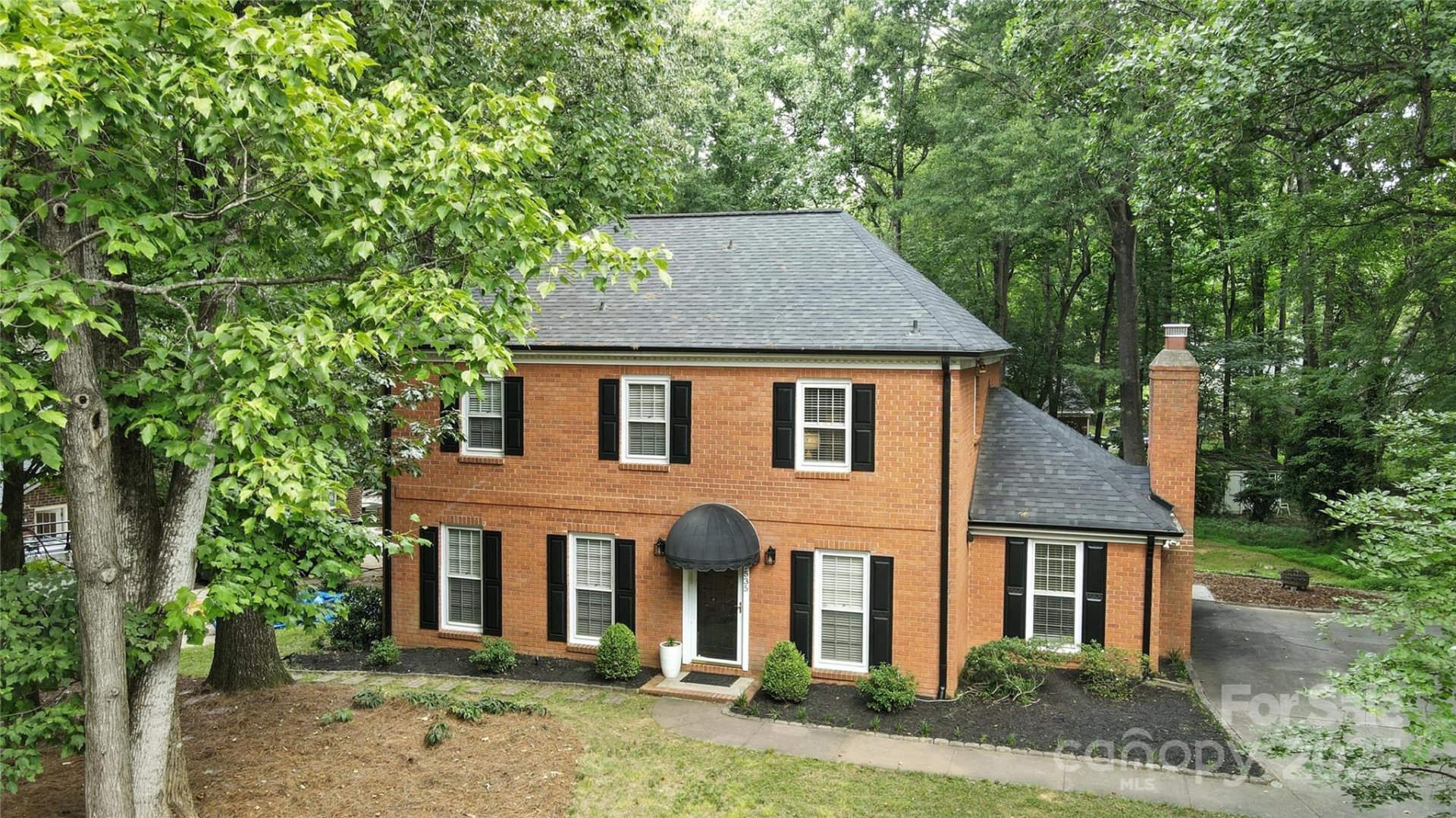 Property image 1 at 9535 Hinson Drive, Matthews, NC 28105