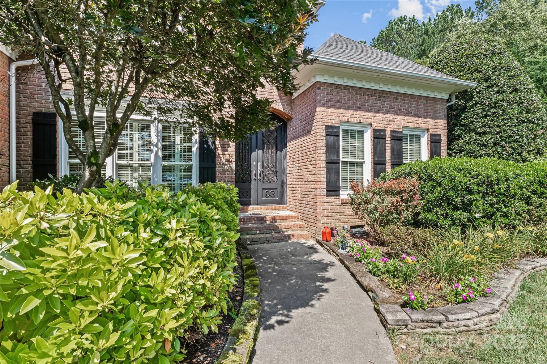 Property image 3 at 18800 Boundary Oaks Court, Davidson, NC 28036