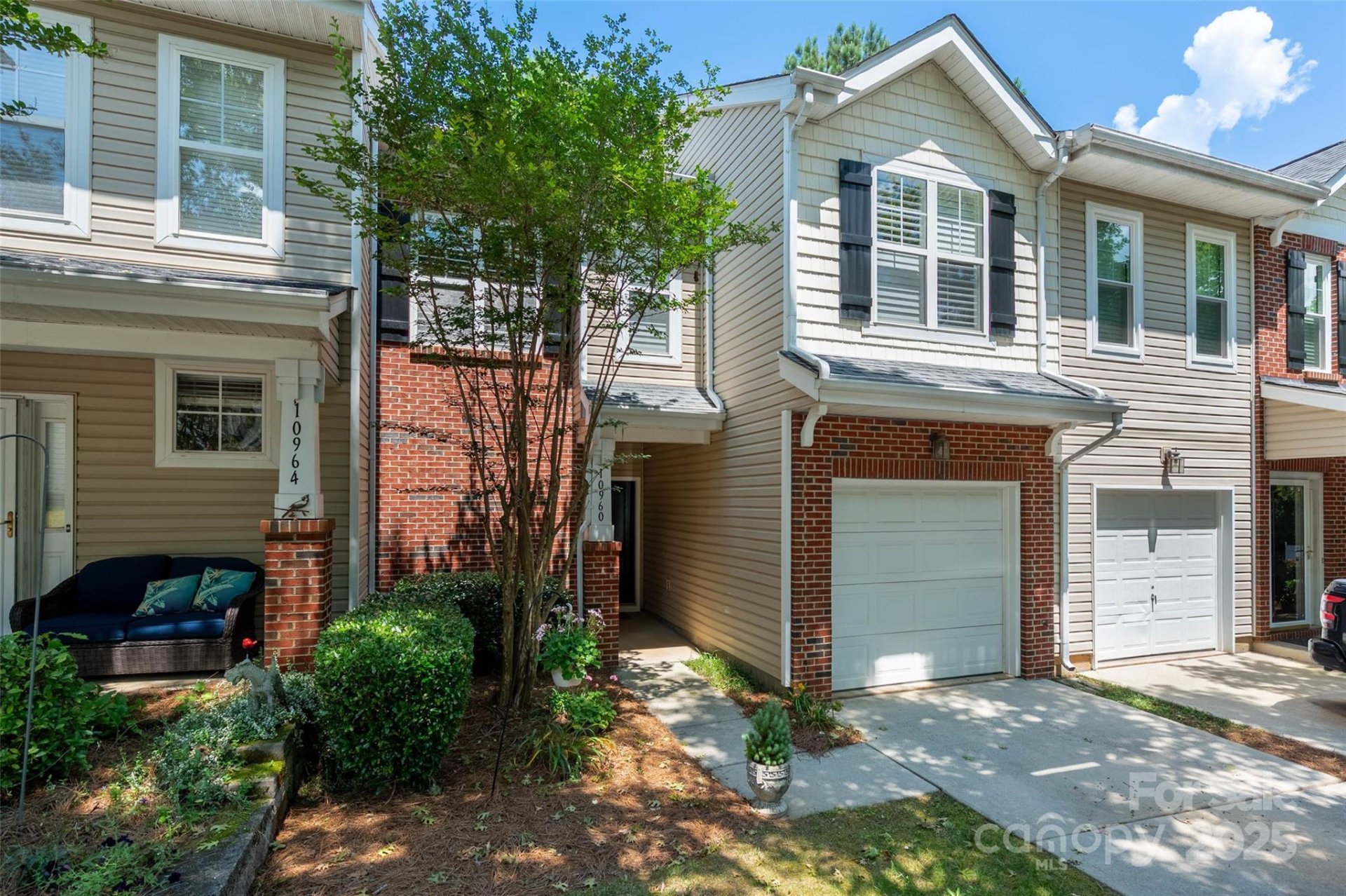 10960 Princeton Village Drive