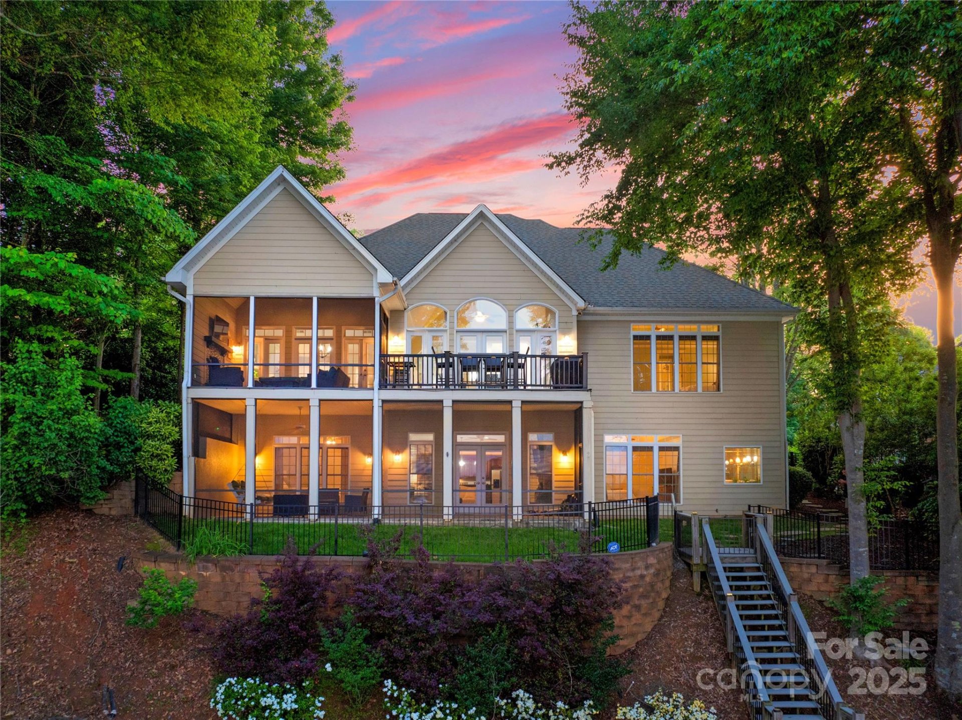 1336 Astoria Parkway